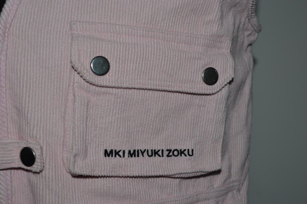 Mki Miyuki Zoku MKI MIYUKI ZOKU Vest Men pink Size S Size US S / EU 44-46 / 1 - 4 Thumbnail