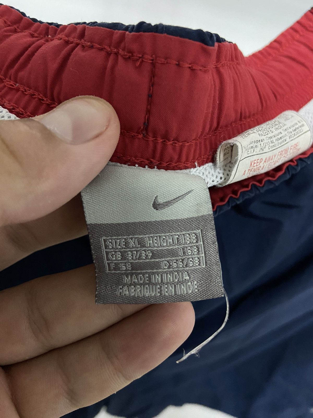Nike × Vintage Nike Shorts Vintage Small Logo Y2K Nylon Big Logo Size US 36 / EU 52 - 5 Thumbnail