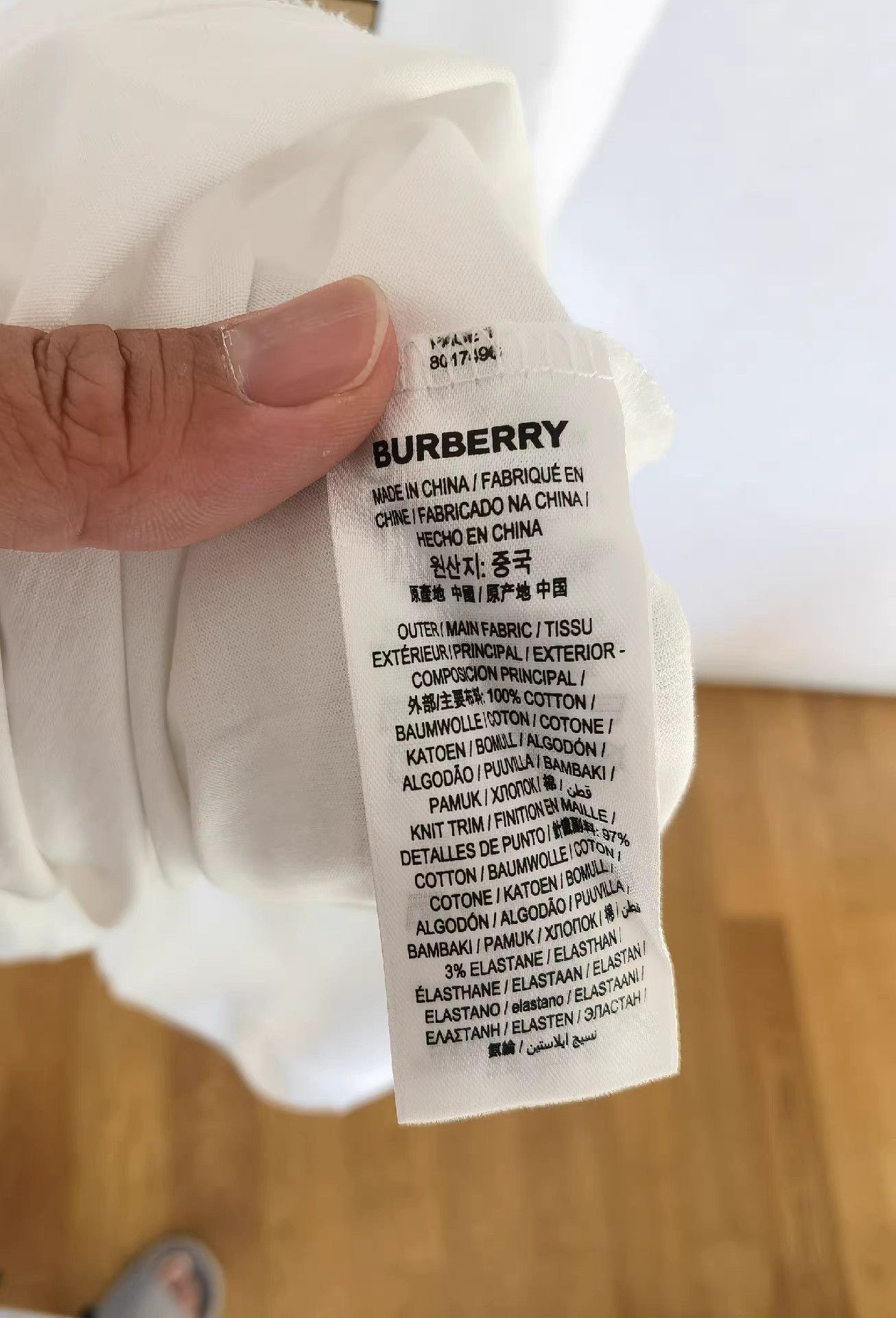 Burberry Burberry T-Shirt K17 Size US M / EU 48-50 / 2 - 4 Thumbnail