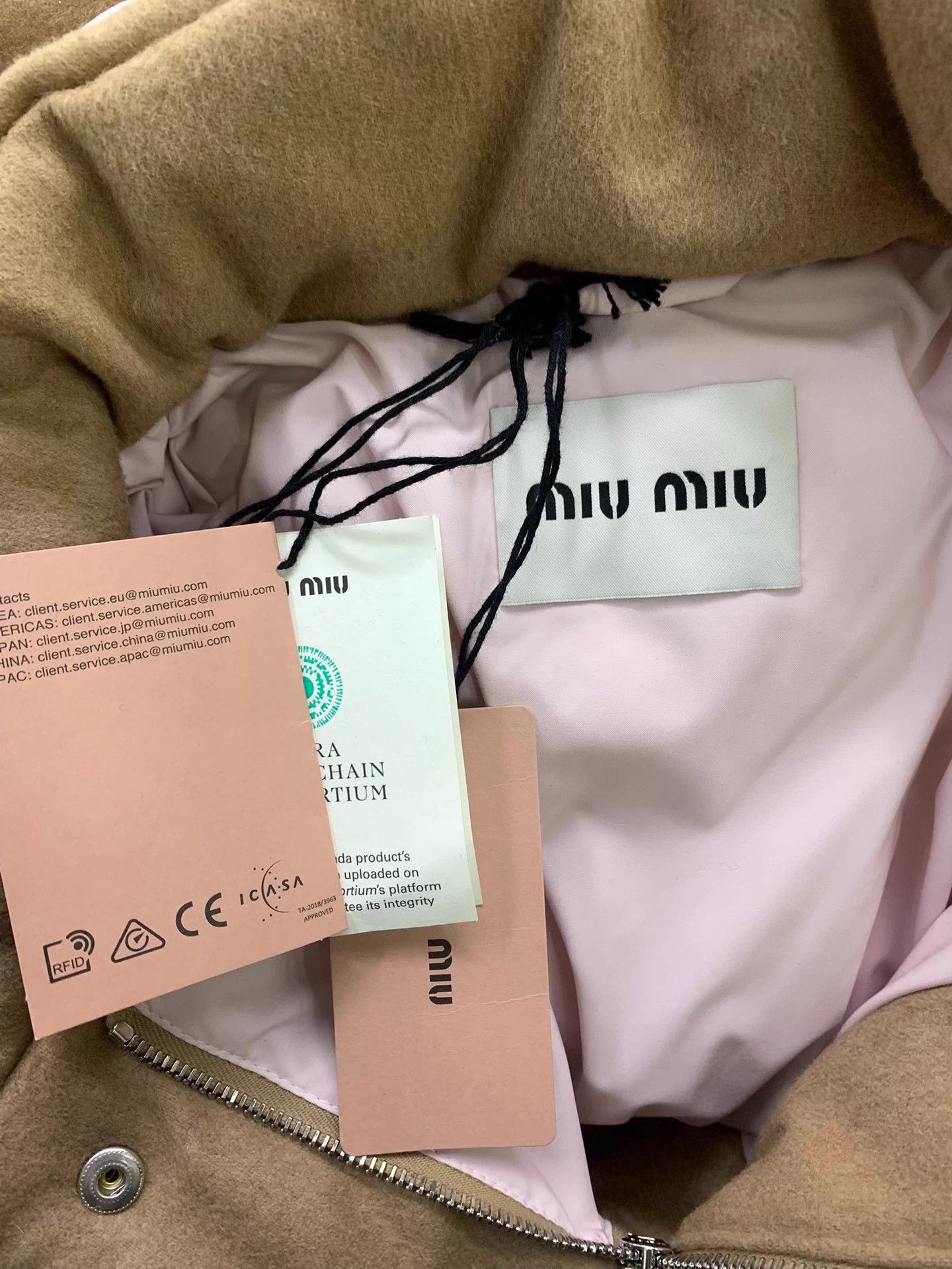 Miu Miu MIU MIU Khaki Removable Hood Down Jacket 38 New Size S / US 4 / IT 40 - 4 Thumbnail