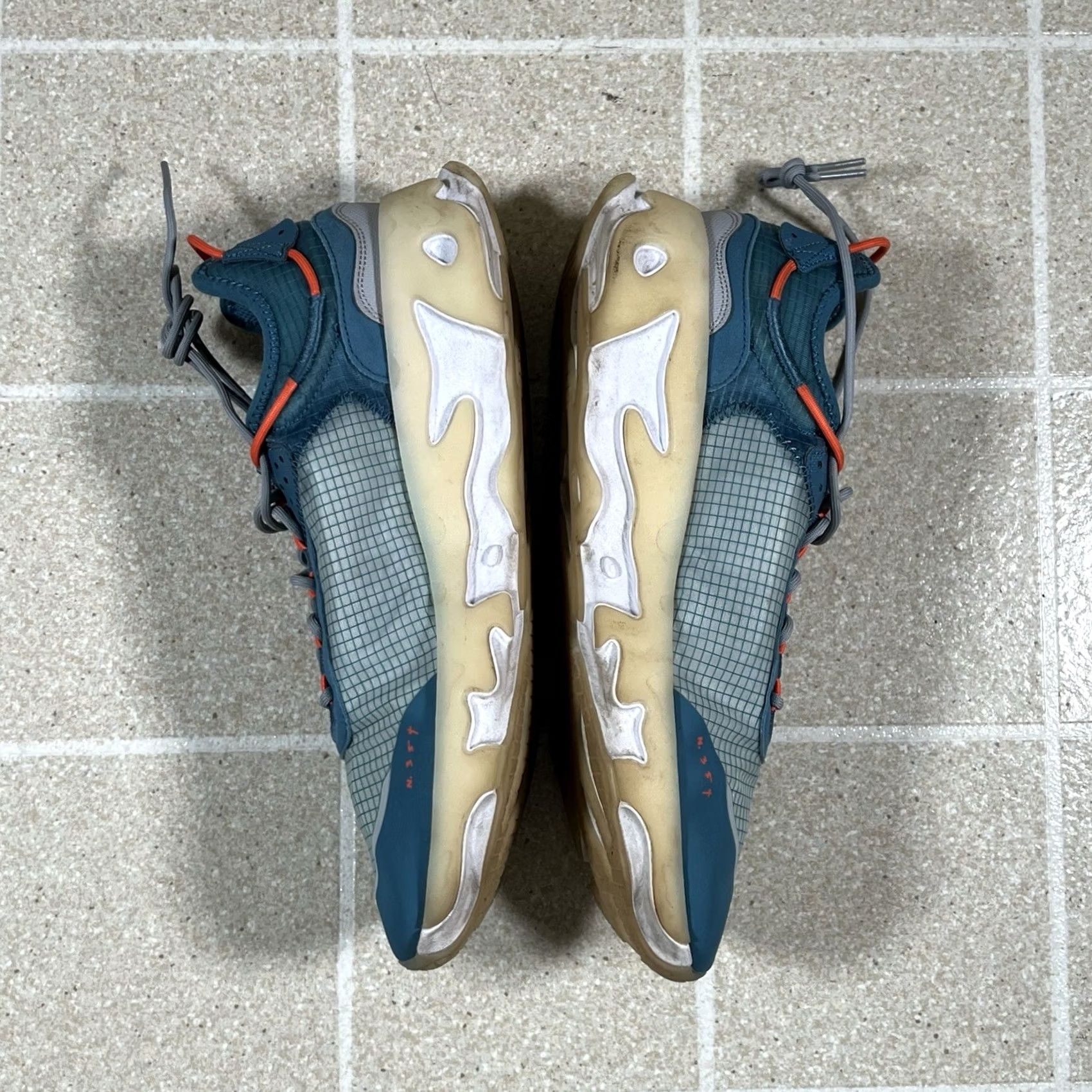 Nike Nike React Live Sneaker Blue 2021 Sz 12 CV1772-401 Mens Size US 12 / EU 45 - 8 Thumbnail