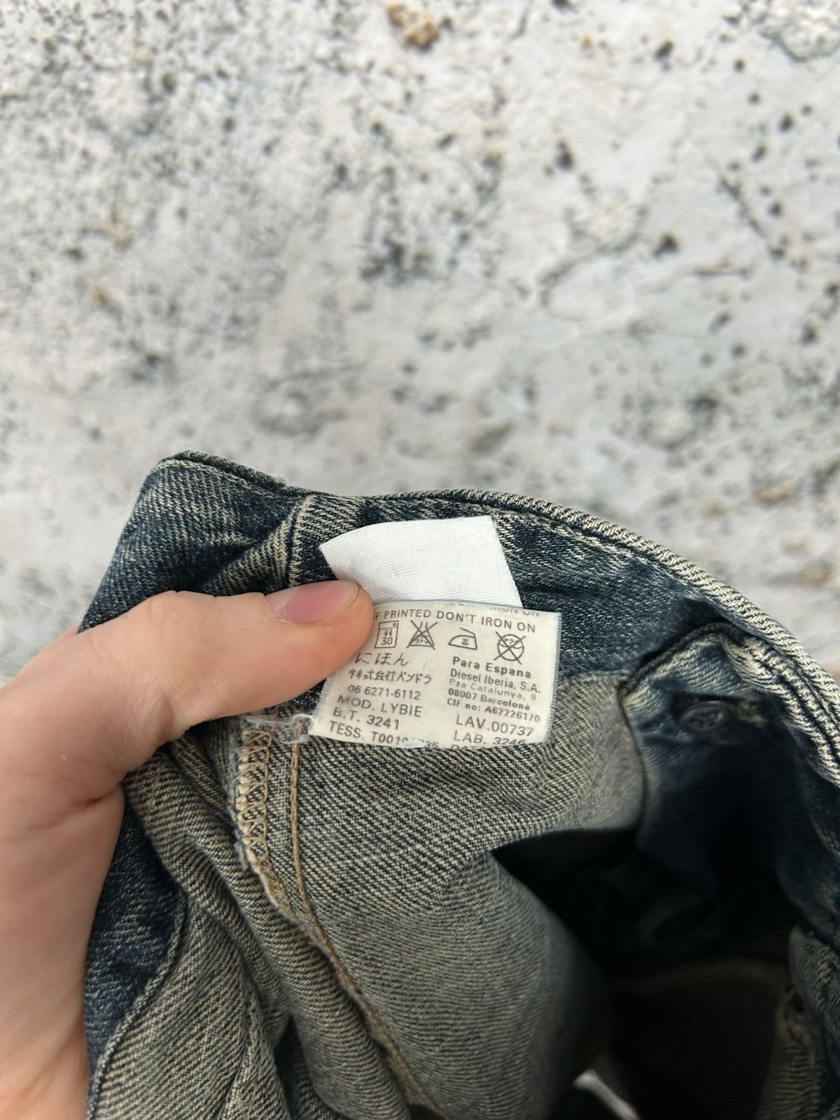 Diesel Vintage Diesel Y2K Avantgarde Midi Denjm Skirt Jeans Size 26" / US 2 / IT 38 - 9 Thumbnail
