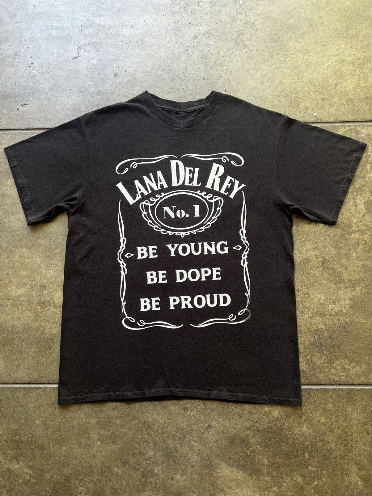 Vintage Rare 2015 Lana Del Rey Endless Summer Tour Band Tee Shirt Size US L / EU 52-54 / 3 - 2 Thumbnail