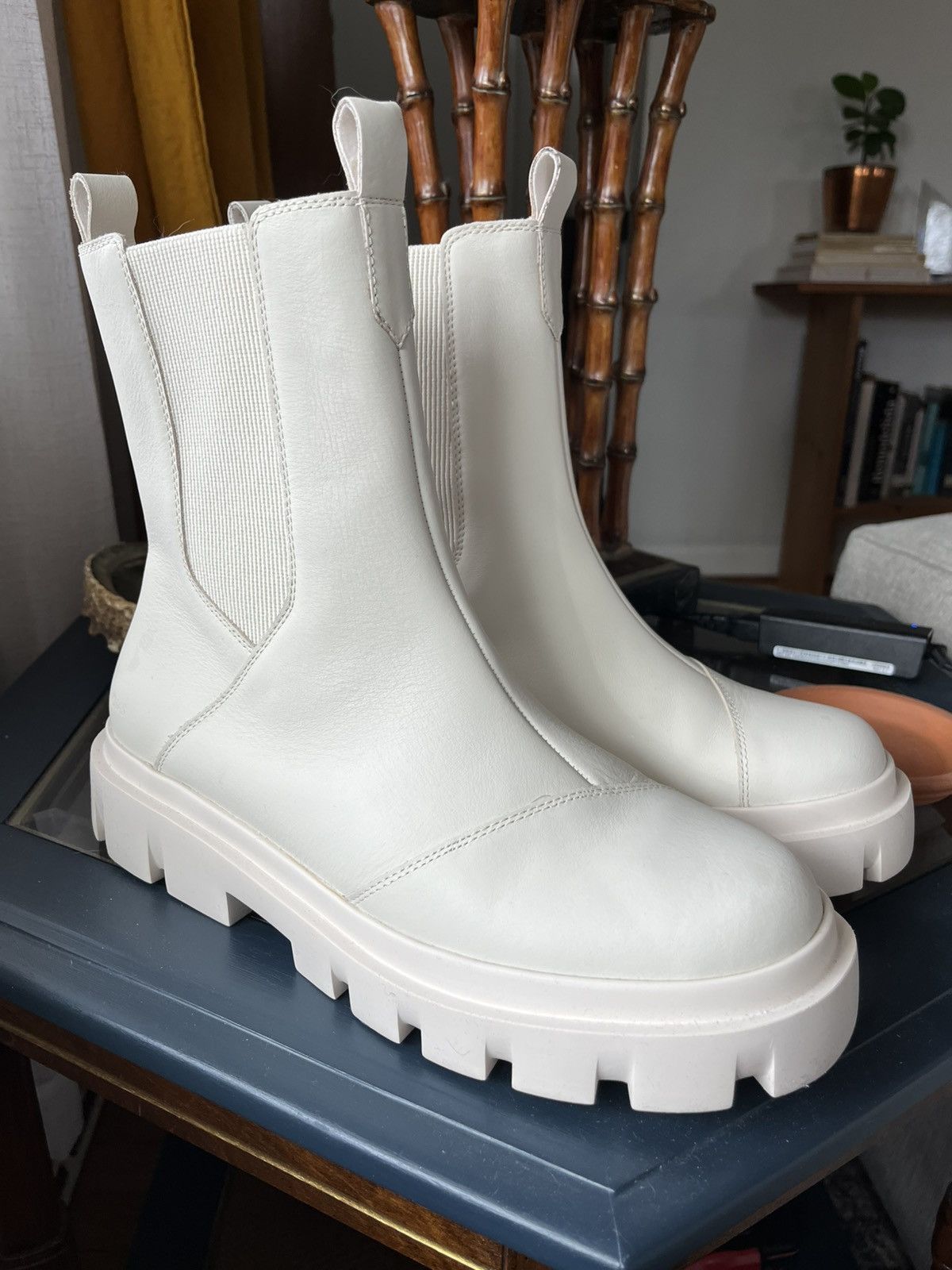 Toms TOMS Rowen Lug Boot Size US 12 / IT 42 - 1 Thumbnail