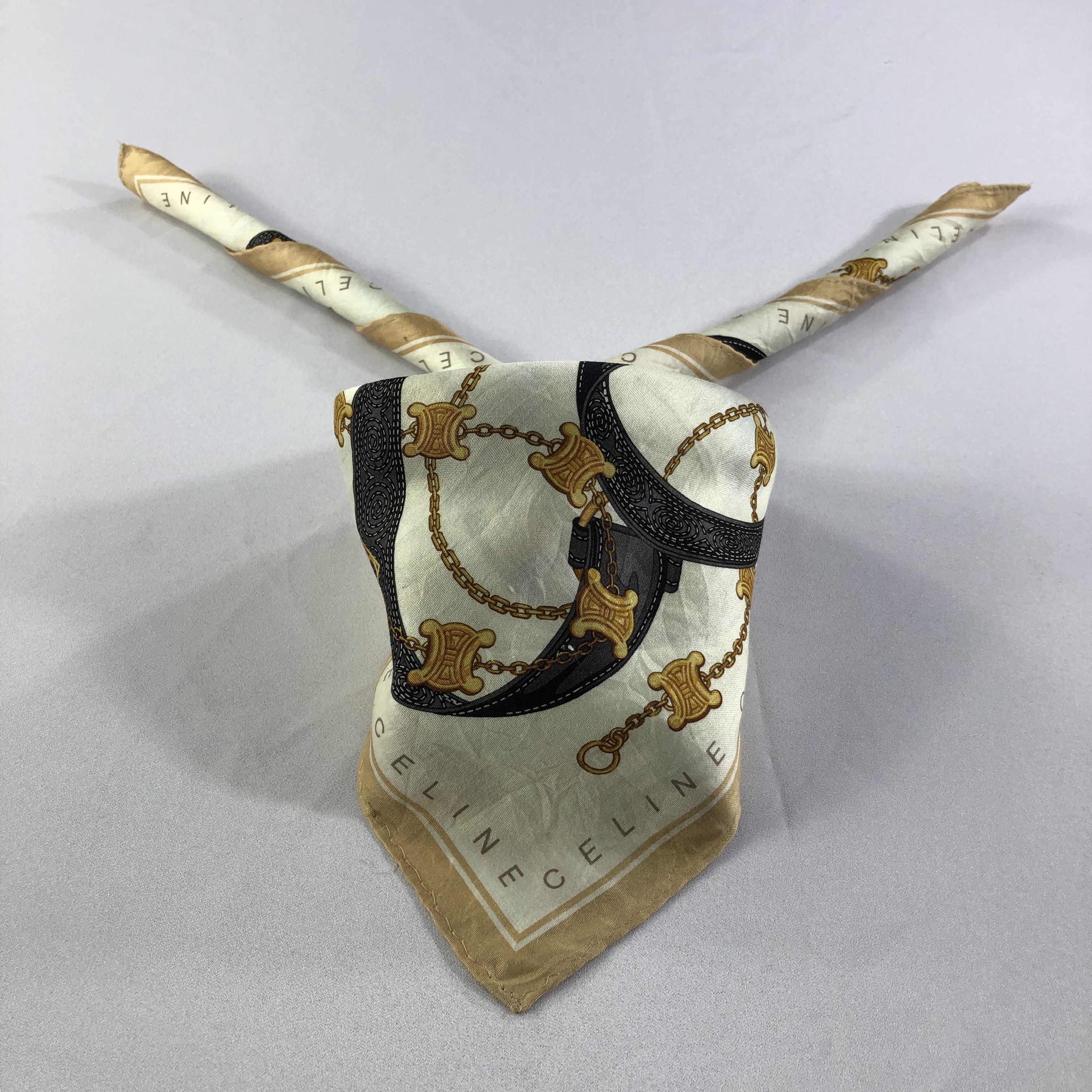 Japanese Brand Celine Gold Chains Handkerchief Neckerchief Bandana H2076 Size ONE SIZE - 1 Thumbnail