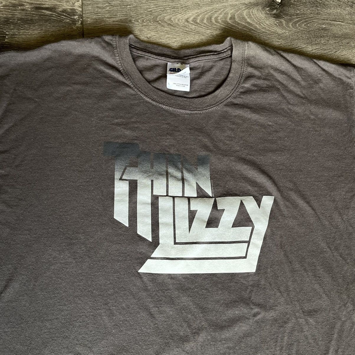 Band Tees Vintage 2000s Thin Lizzy Metal Band Logo Tee Shirt Tour Y2K Size US L / EU 52-54 / 3 - 3 Thumbnail