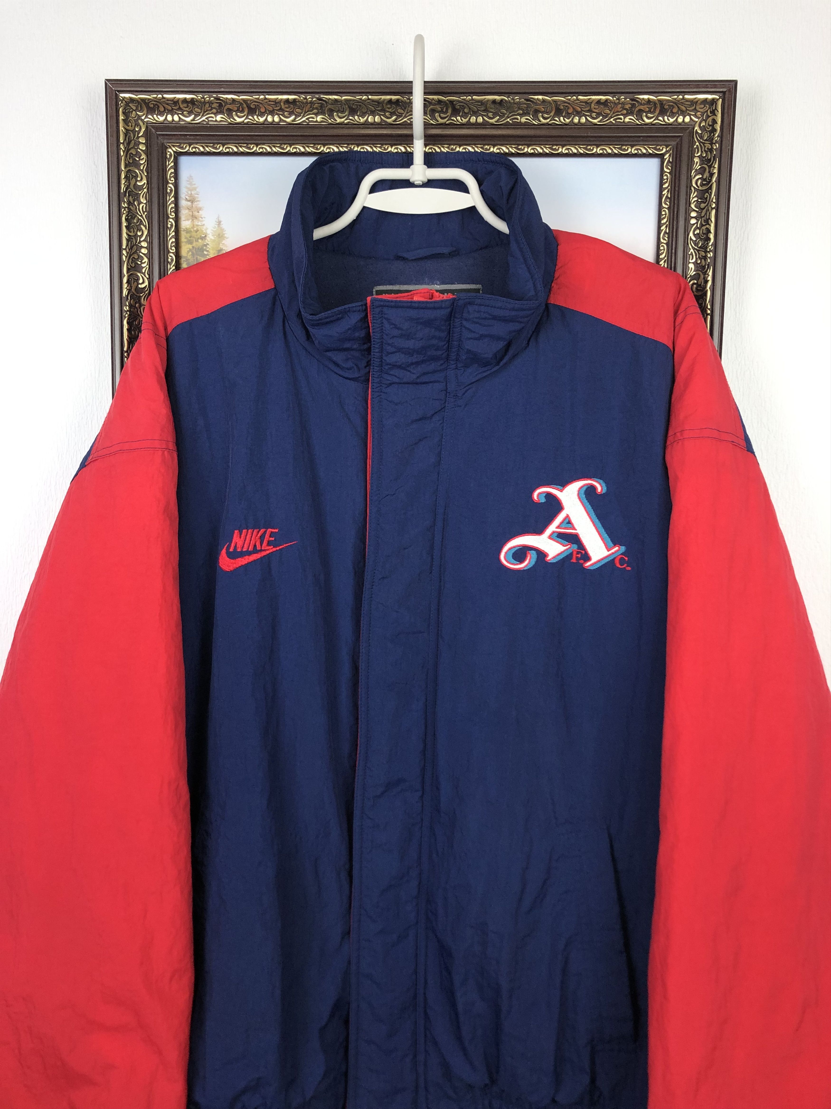 Nike Vintage Nike Arsenal Football Jacket Soccer Bomber Gunners Size US XL / EU 56 / 4 - 4 Thumbnail