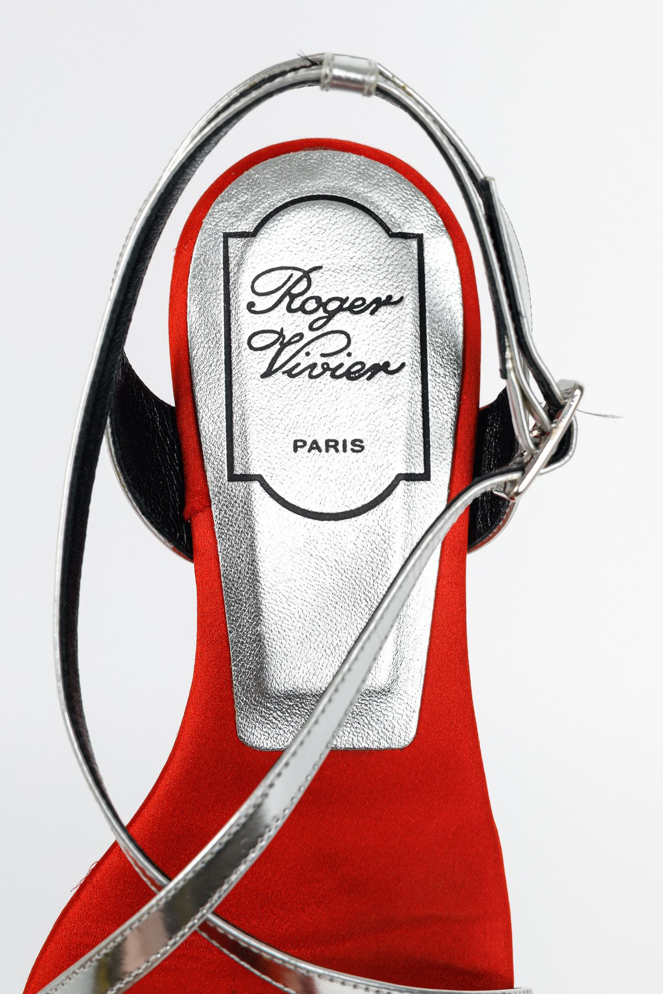 Roger Vivier Roger Vivier SS/14 Satin & Patent-Leather Flat Sandals Size US 5 / IT 35 - 9 Thumbnail