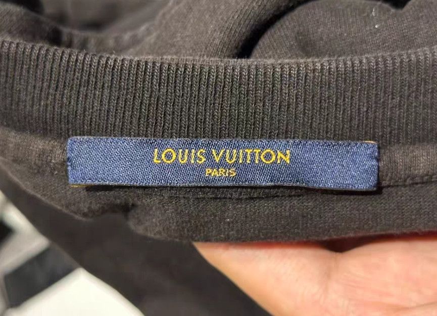 Louis Vuitton Louis Vuitton Tactical Vest Strap sweatshirt Size US M / EU 48-50 / 2 - 7 Thumbnail