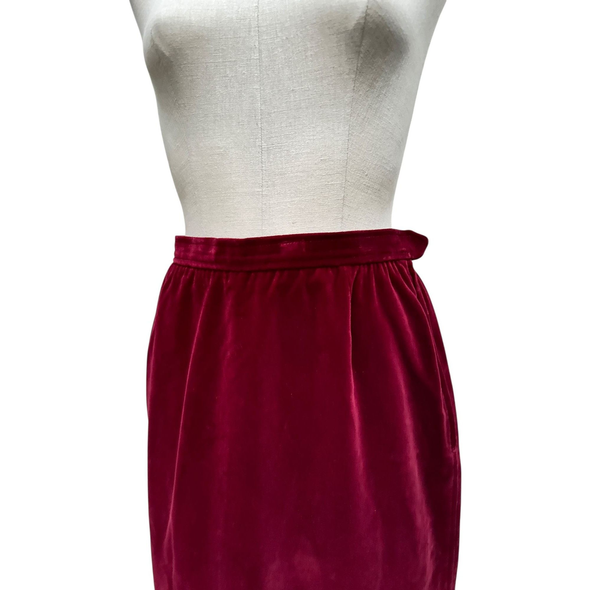 Yves Saint Laurent FW 1976 Russian Collection Burgundy Velvet Skirt Size 26" / US 2 / IT 38 - 2 Thumbnail
