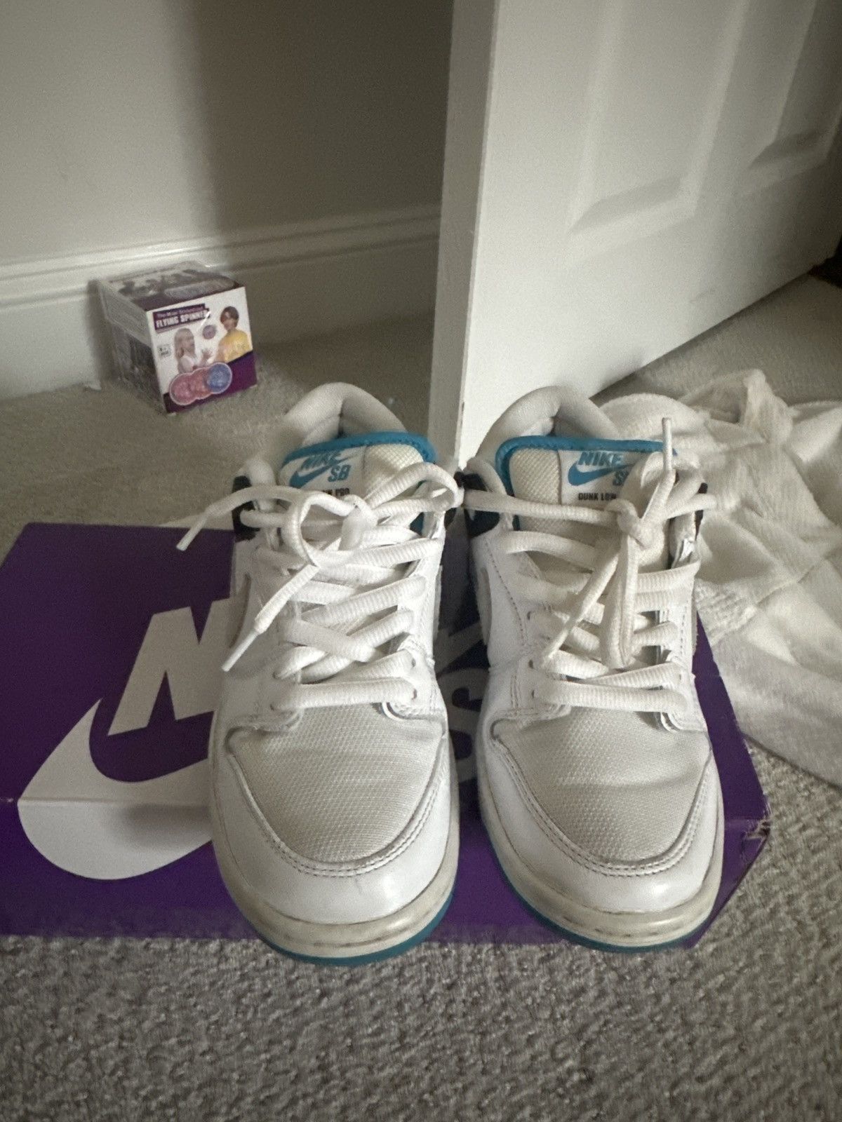 Nike 2021 Dunk Low Pro SB ‘Laser Blue’ Size US 6 / EU 39 - 3 Thumbnail