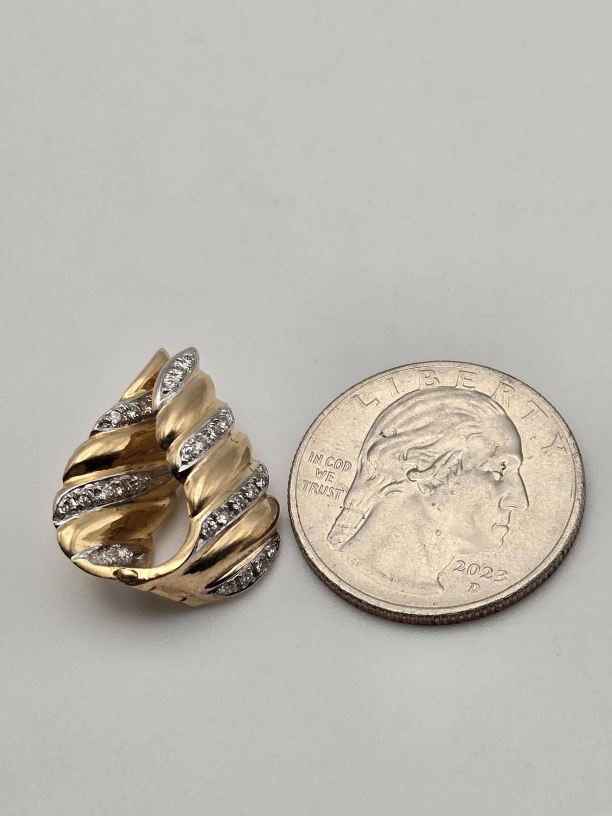 The Unbranded Brand Vintage 14k Yellow Gold Diamond Clip-On Earrings Hinged Size ONE SIZE - 2 Thumbnail