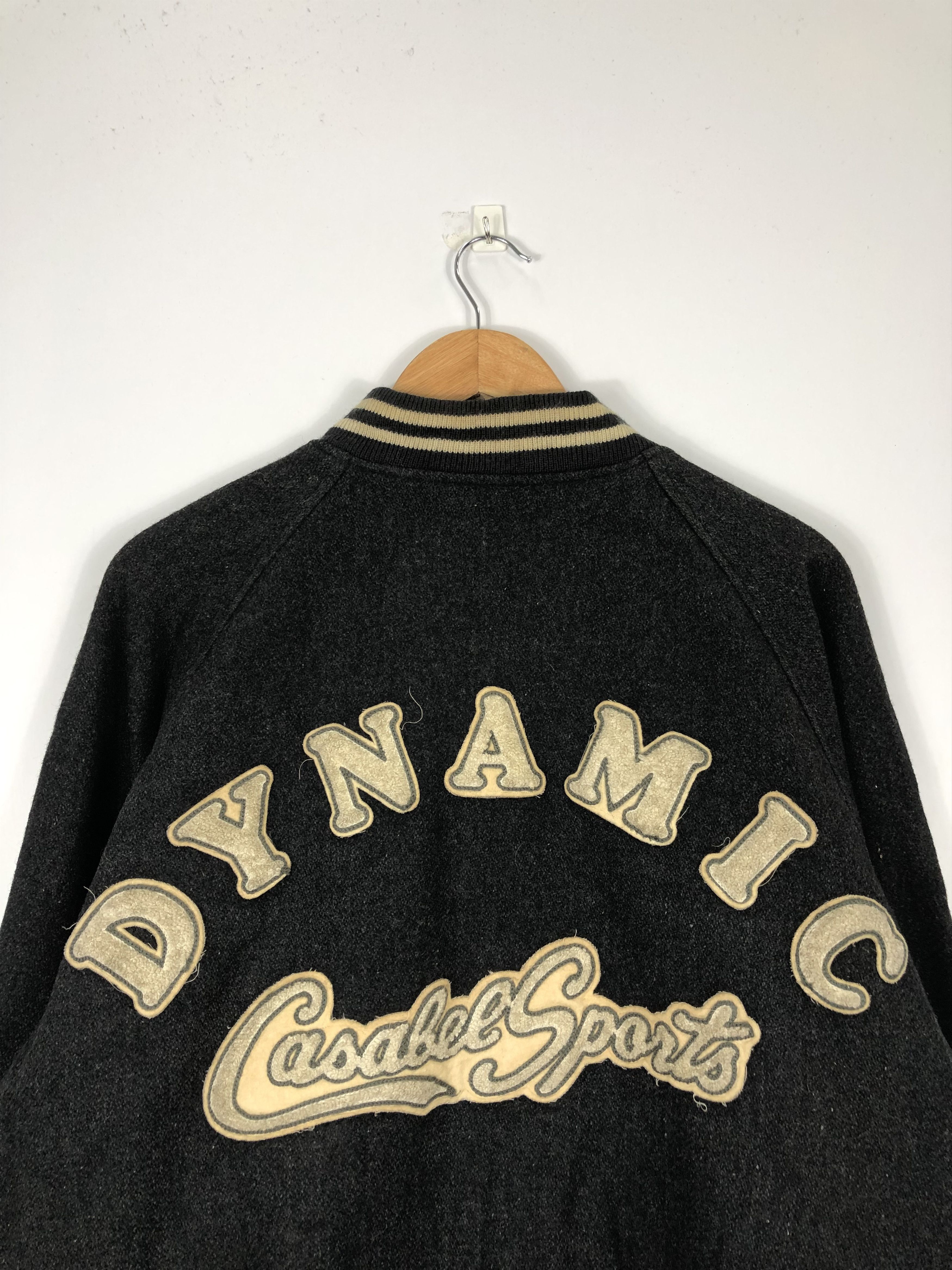 Vintage Vintage 90s Varsity Jacket Embroidery Patches Logo V0180 Size US L / EU 52-54 / 3 - 4 Thumbnail