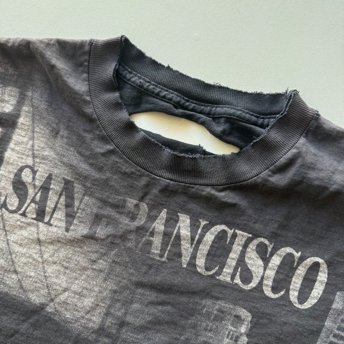 Vintage 1990s Vintage San Francisco, California AOP Fader Tee Size US XL / EU 56 / 4 - 7 Thumbnail