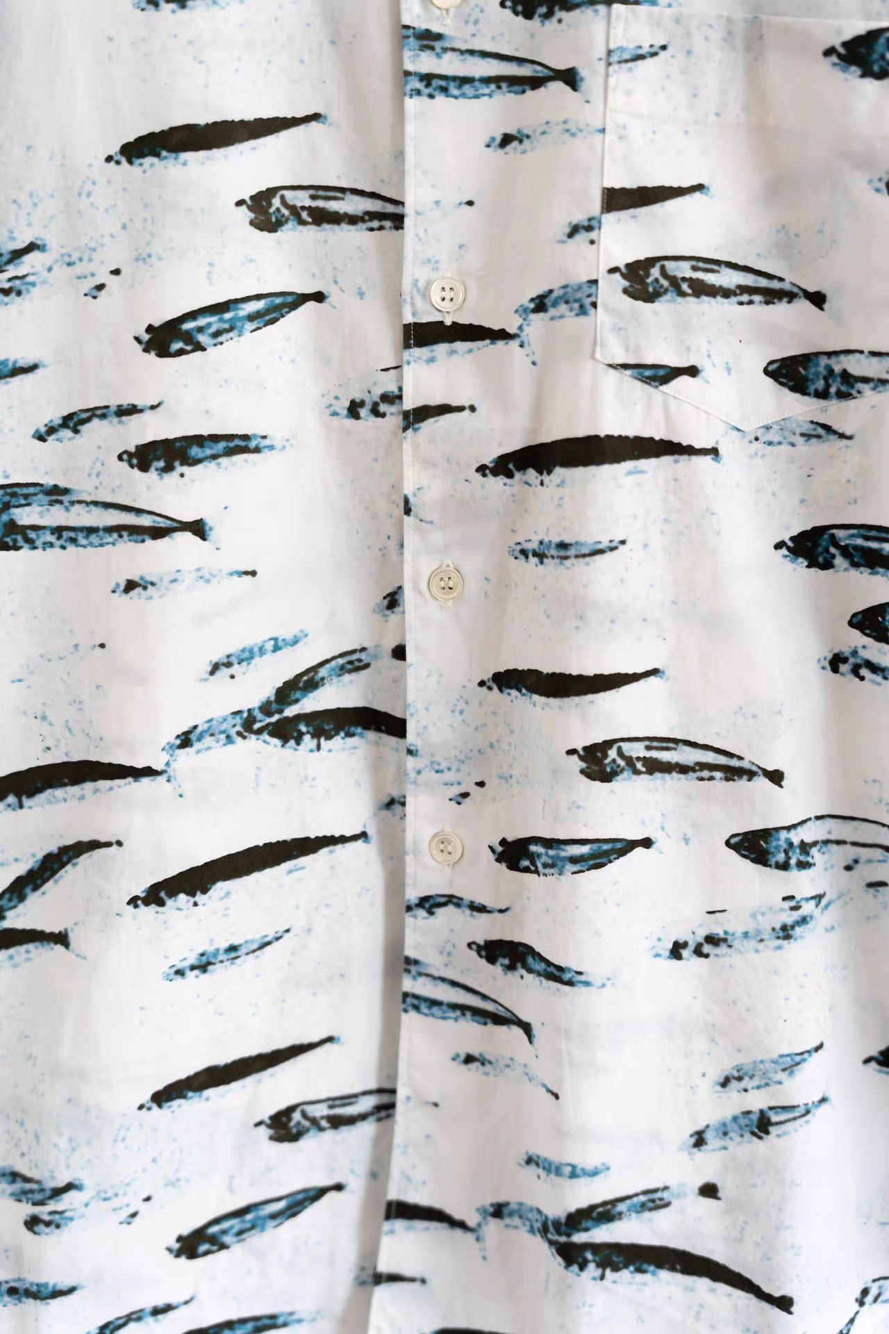 Comme des Garcons Comme des Garcons 90s Fish School Short Sleeve Shirt K4 Size US S / EU 44-46 / 1 - 4 Thumbnail