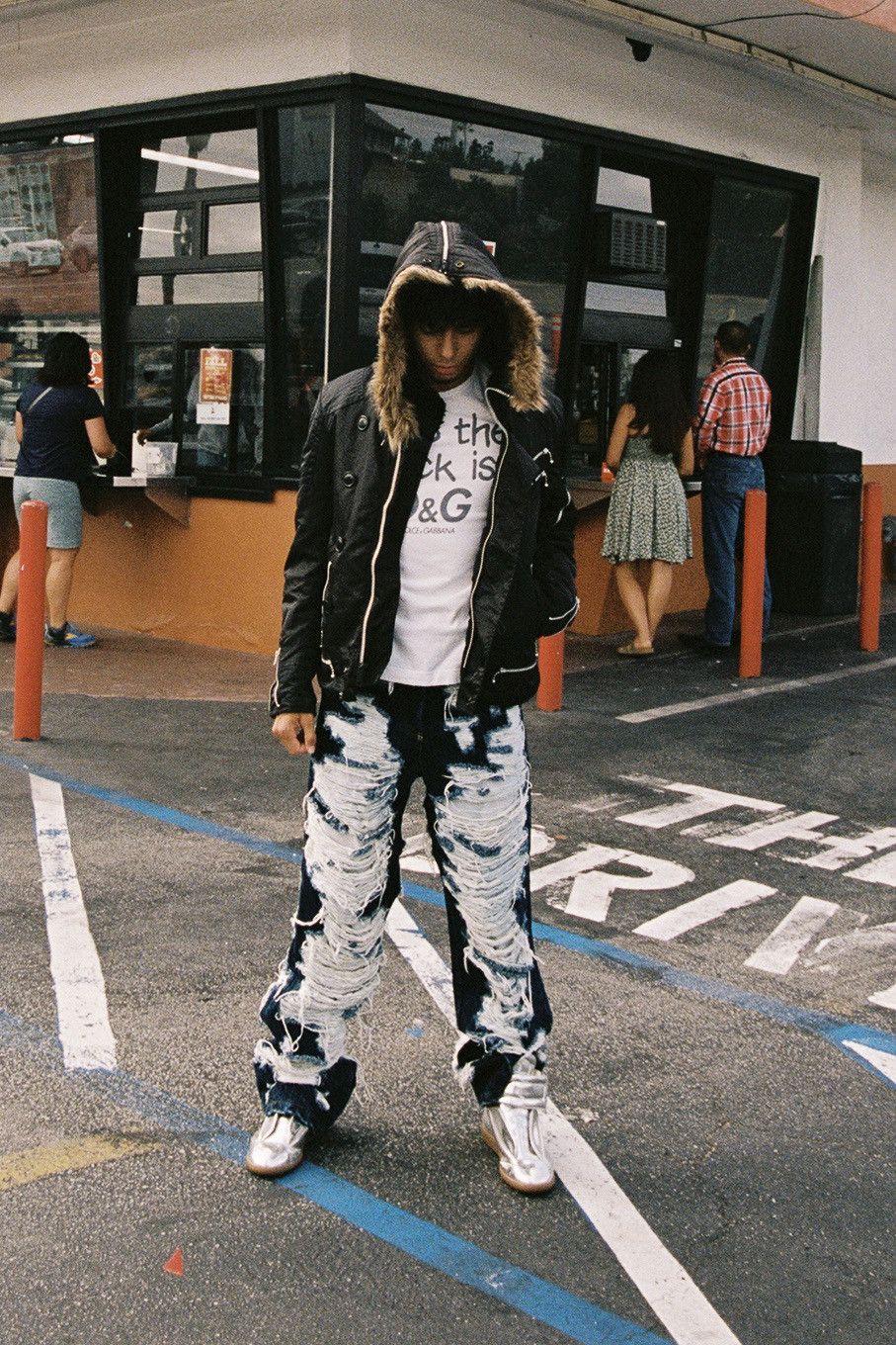 Maison Margiela FW14 Maison Margiela ‘Destroy’ Raw Indigo Exposed-Weft Denim Size US 32 / EU 48 - 2 Thumbnail