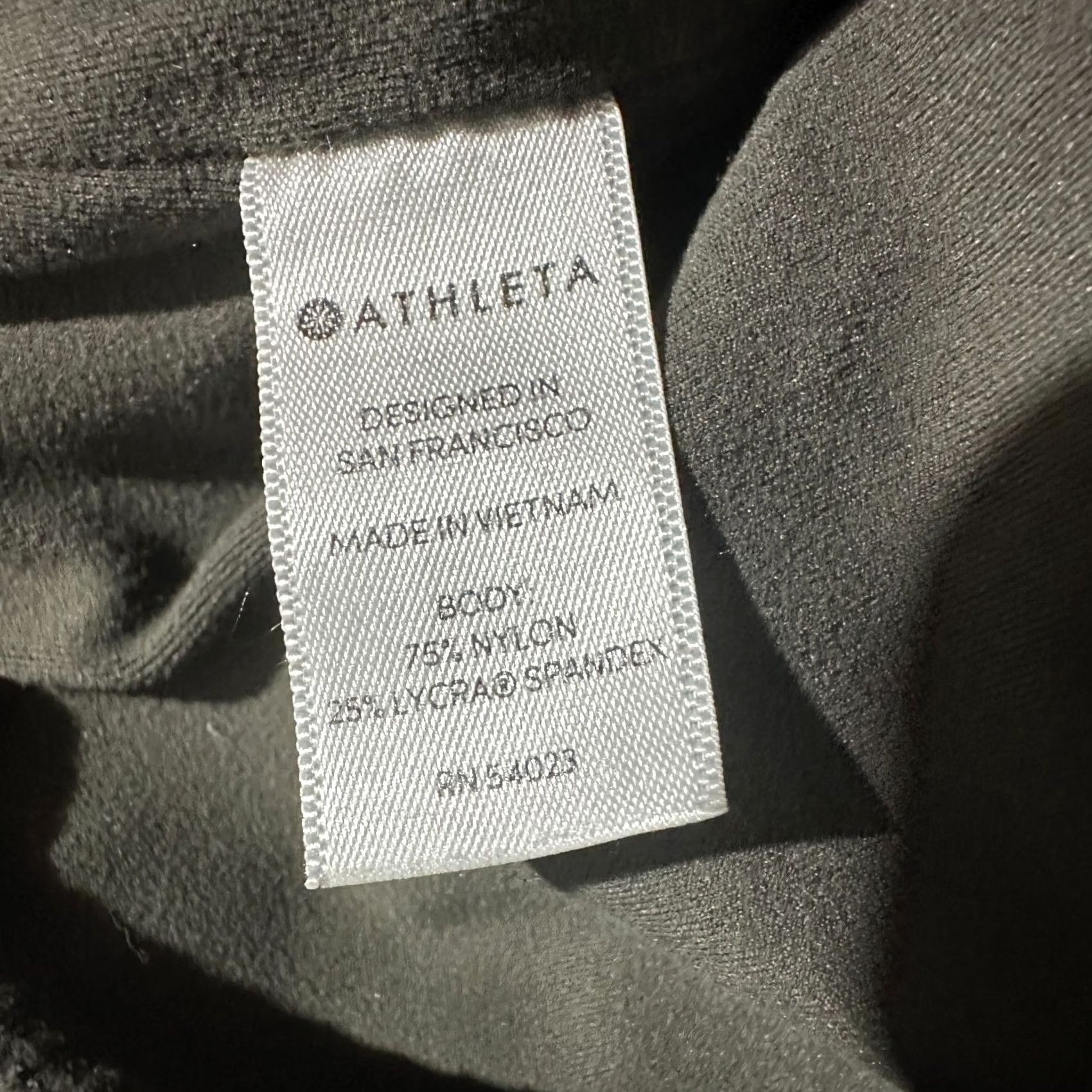 Athleta Athleta Shirt Womens XS Green Salutation Stash Pocket Compression Pants Yoga Skinny Inseam 28 Size 42" / US 20 - 5 Thumbnail