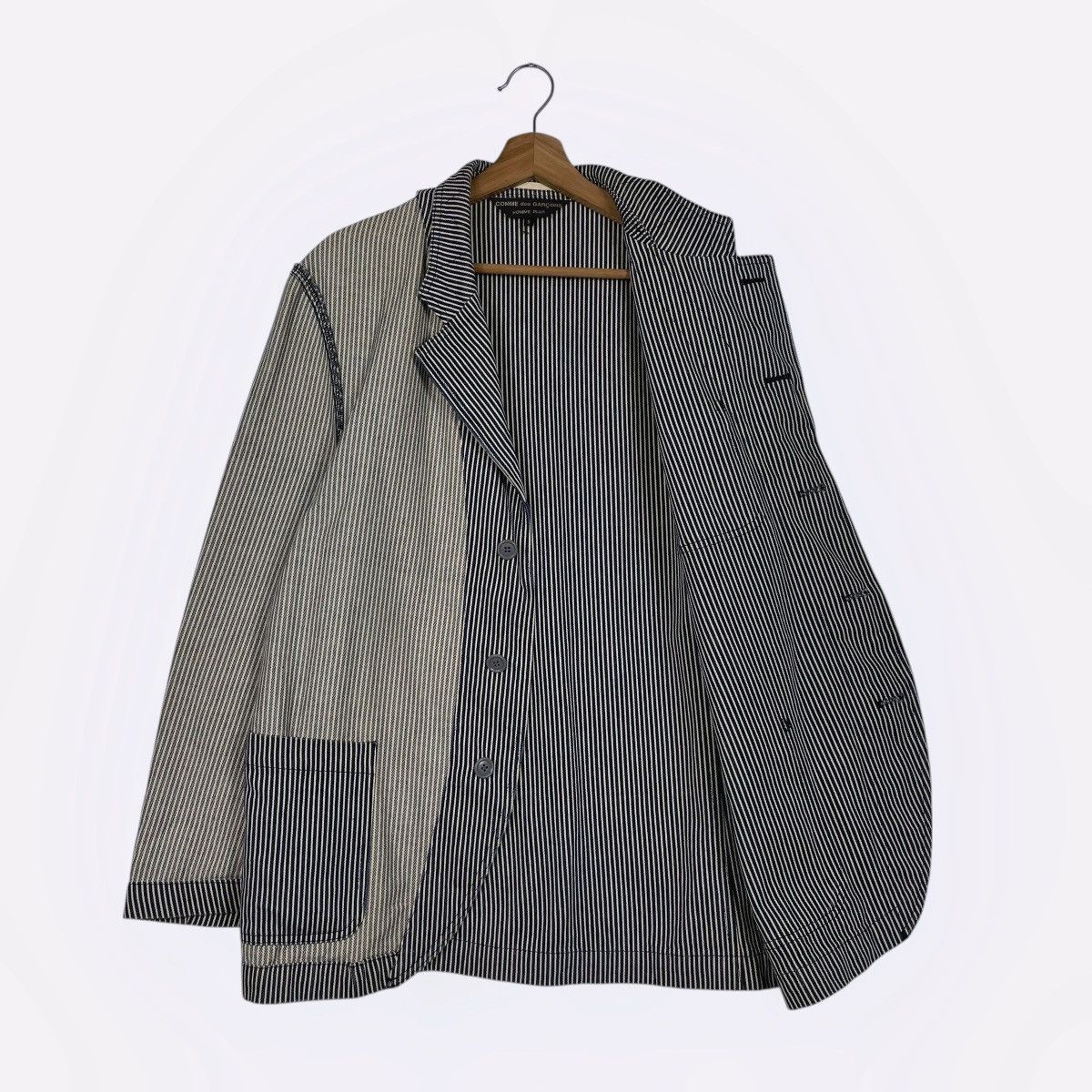 Comme des Garcons Homme Plus Comme Des Garcons Homme Plus Stripe Reverse Jacket Size US S / EU 44-46 / 1 - 9 Thumbnail