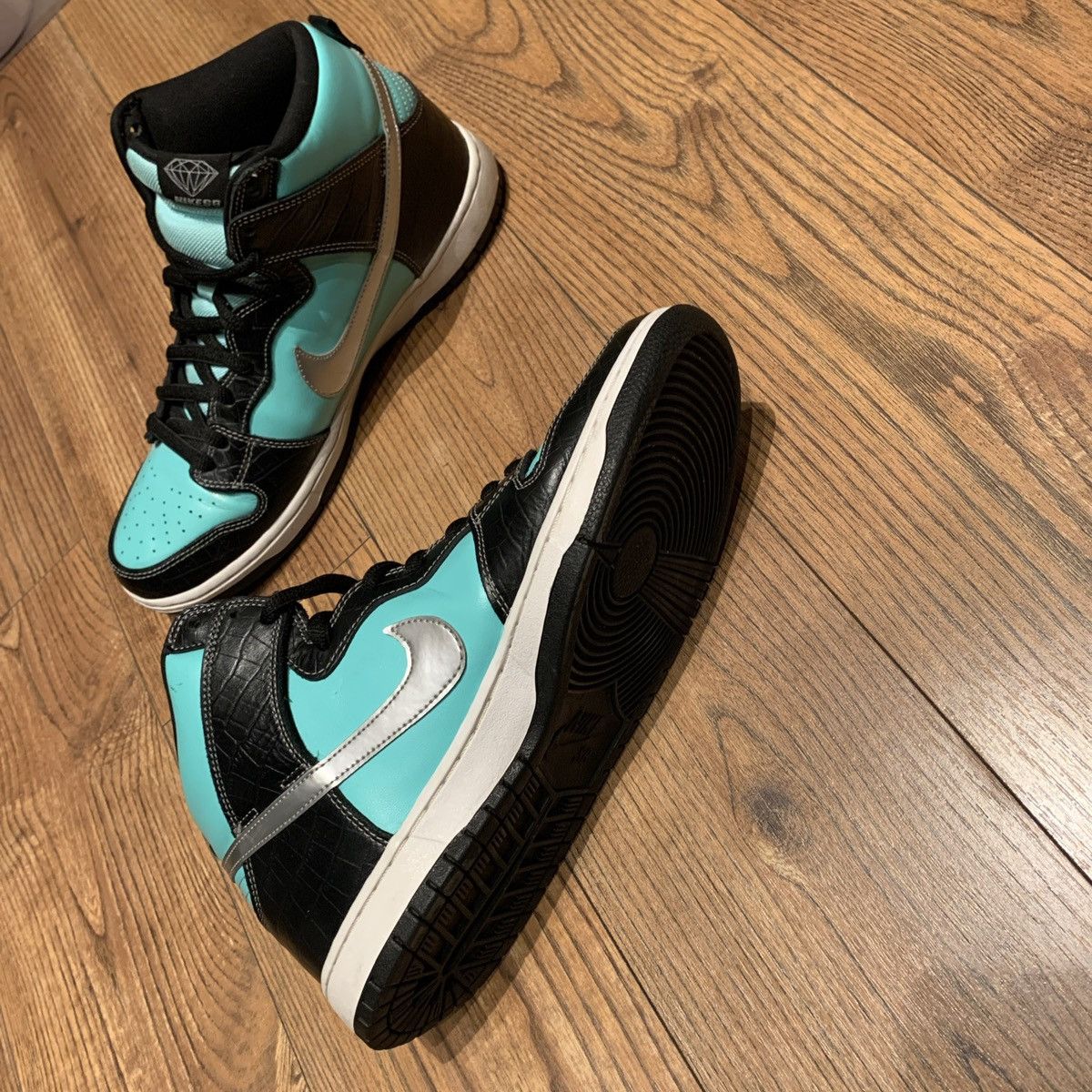 Nike Tiffany and co x Nike Tiffany dunk highs Size US 11 / EU 44 - 2 Thumbnail