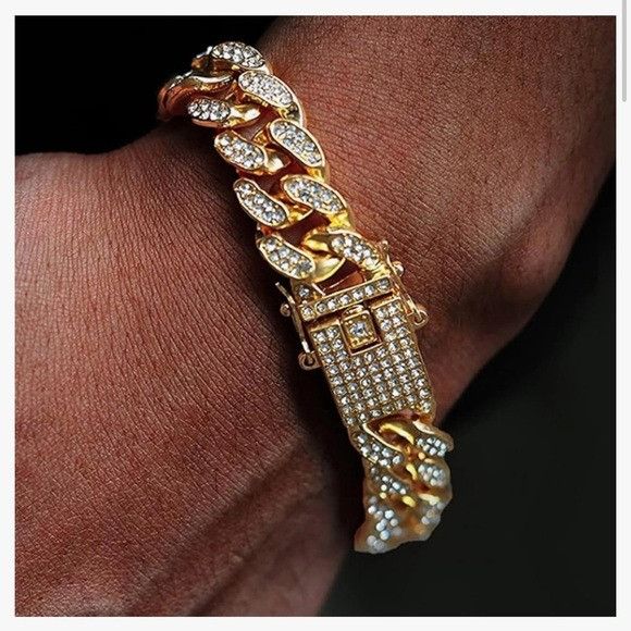 Other Gold and Rhinestone Cuban Link Bracelet Size ONE SIZE - 1 Thumbnail