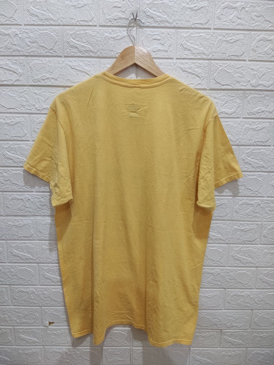 Star Wars WALL DISNEY x STARWARS Space Slug Episode V Graphic Tee Size US XL / EU 56 / 4 - 2 Thumbnail