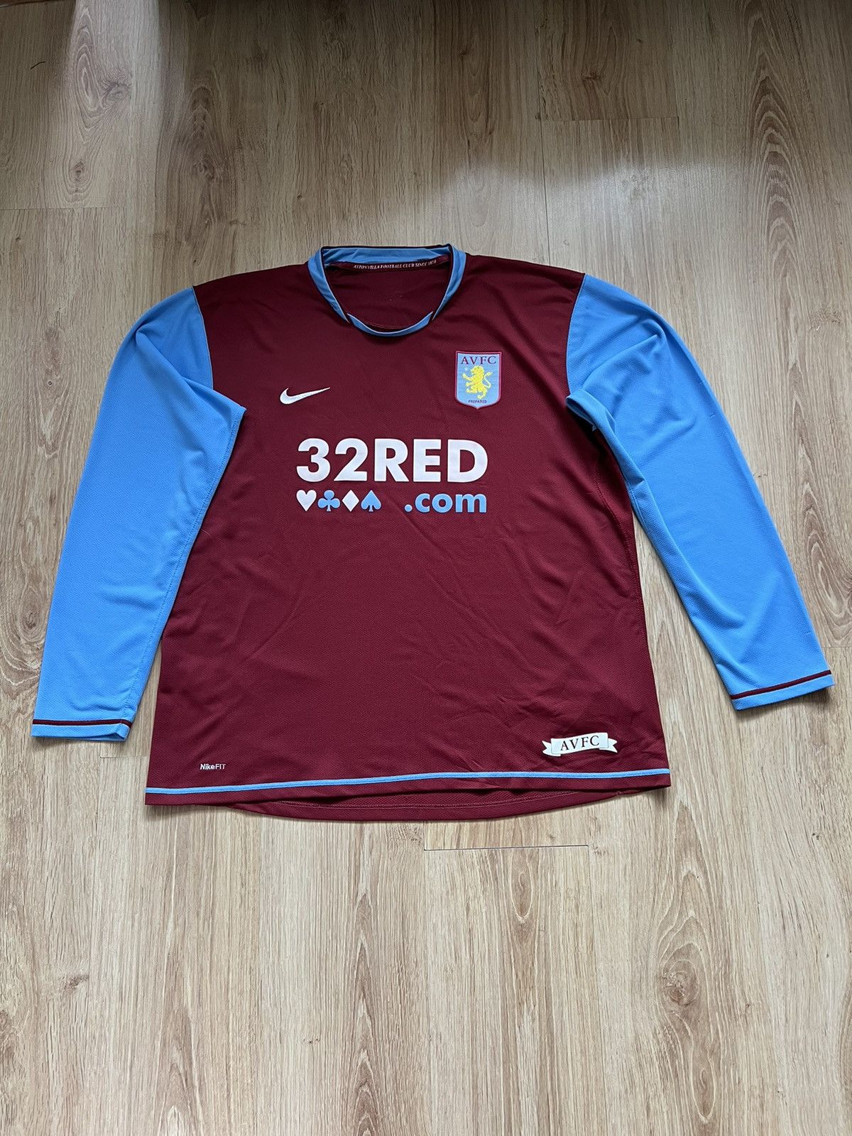 Nike Nike Aston Villa 2007-2008 Long Sleeve Home Soccer Jersey Size US XL / EU 56 / 4 - 1 Thumbnail