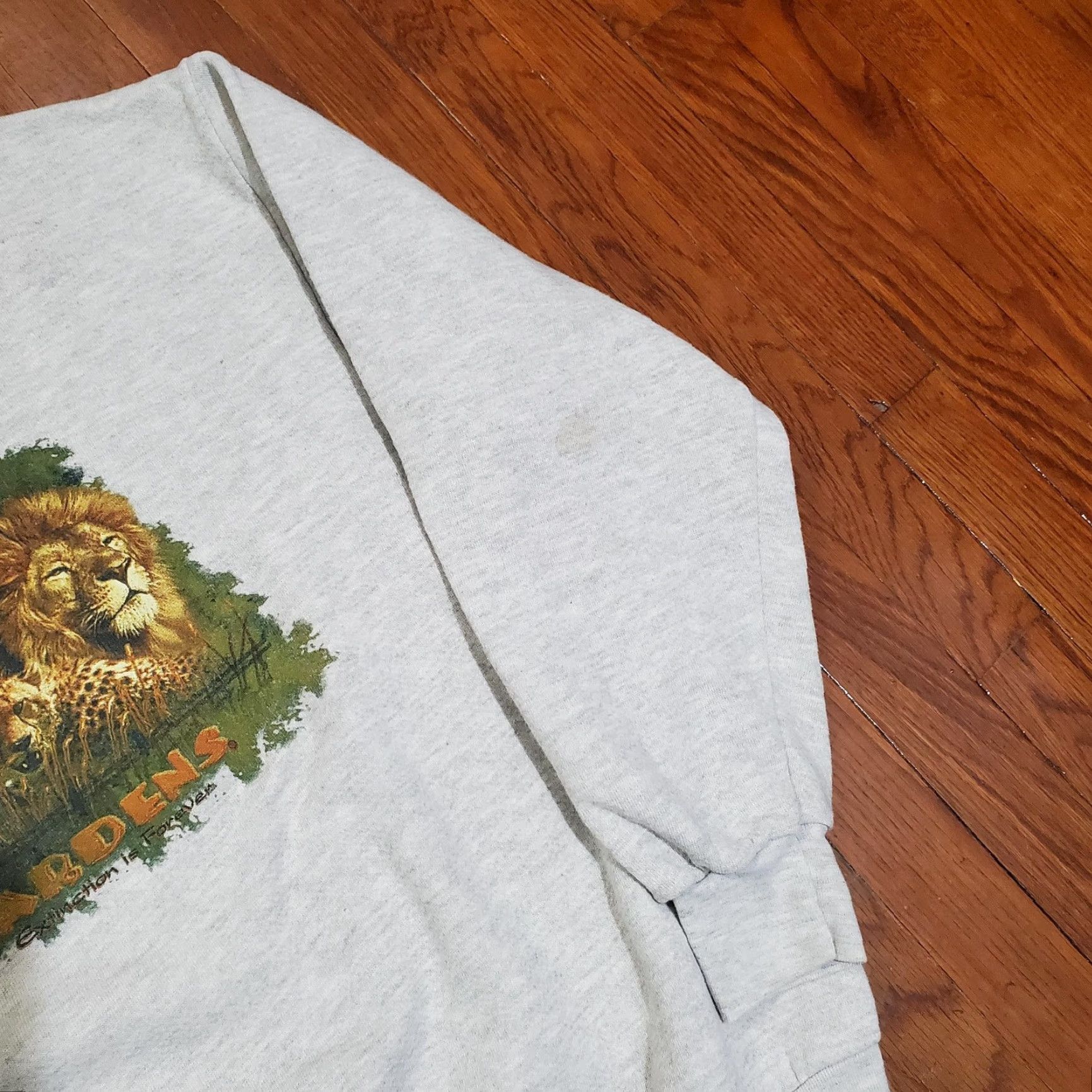 Lee Lee Sweatshirt Mens 2XL Gray Busch Gardens Animal Graphic Fleece Pullover Size US XXL / EU 58 / 5 - 3 Thumbnail