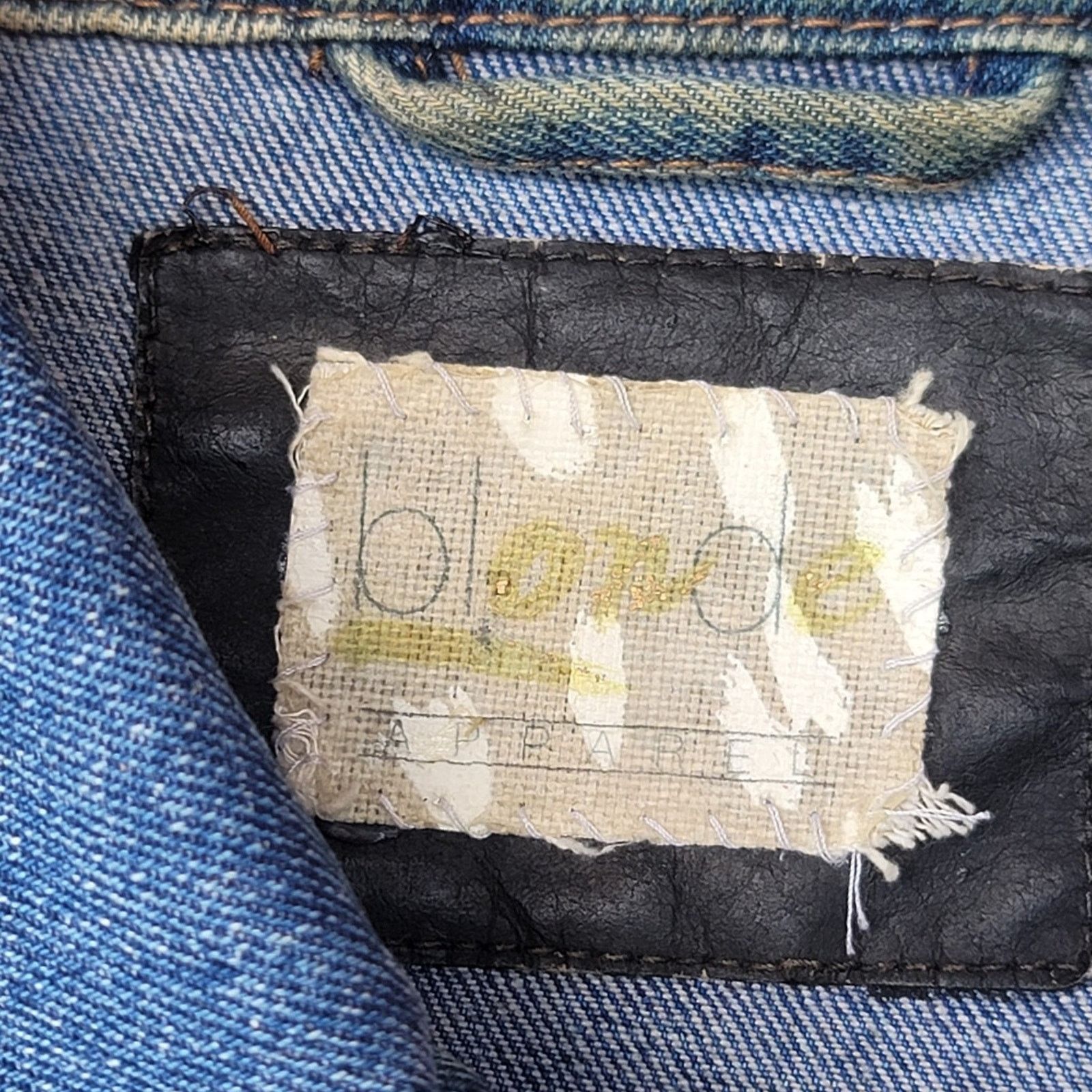 Handmade Vtg Oscar Jeans Custom Hand Painted Denim Jacket Size US XL / EU 56 / 4 - 9 Thumbnail