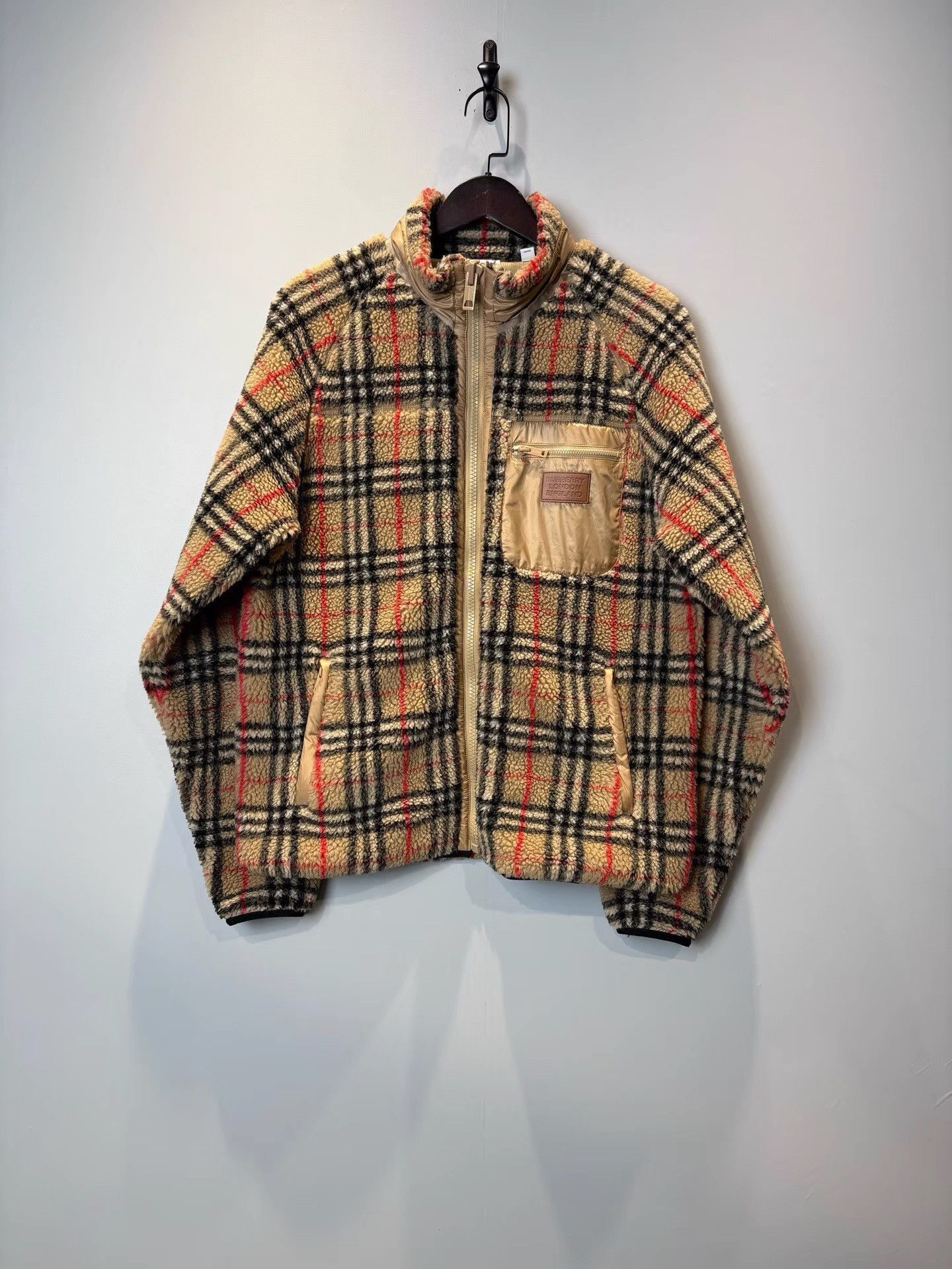 Burberry Burberry Khaki Check Teddy Fleece Zip Jacket K36 Size US M / EU 48-50 / 2 - 1 Thumbnail