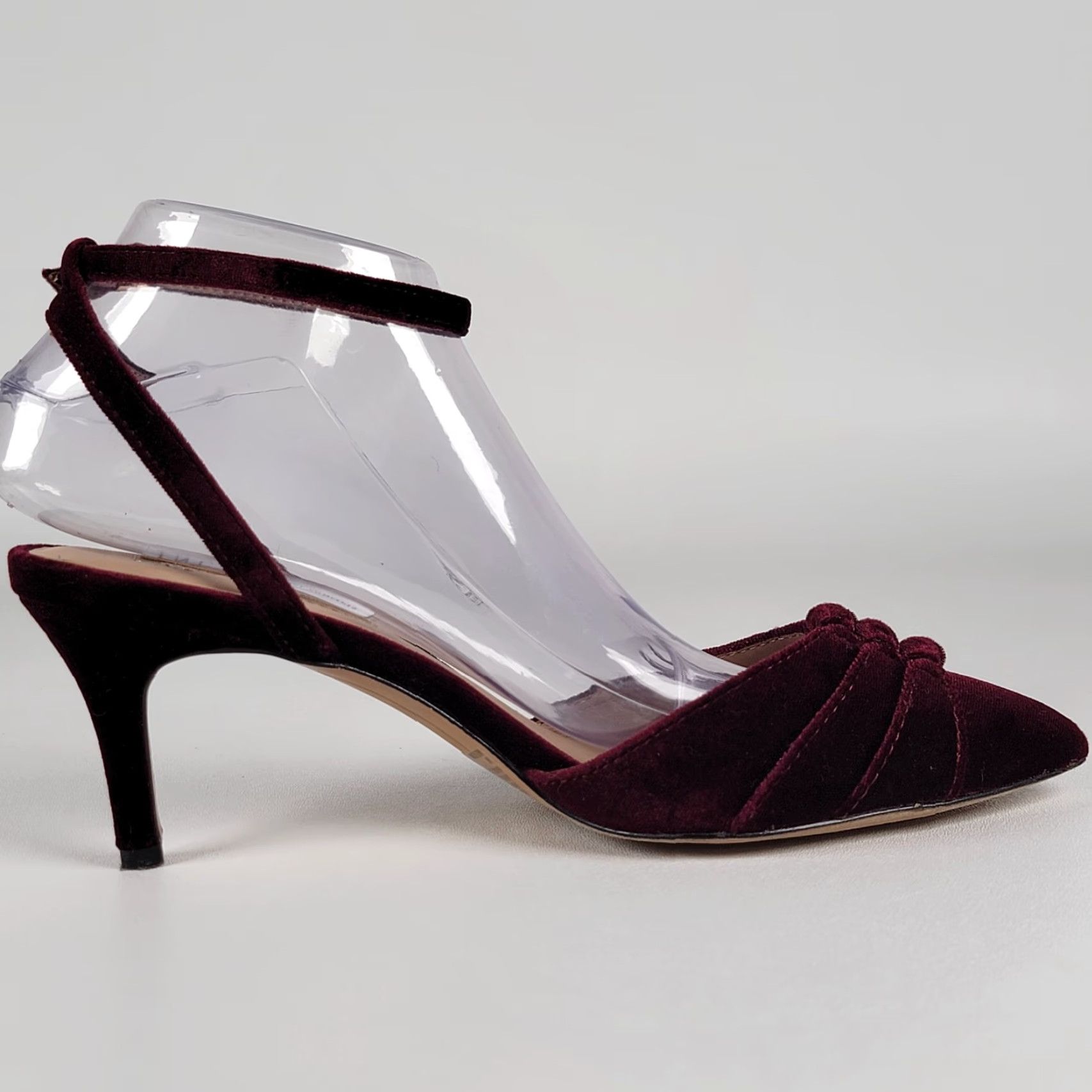 Vintage VINTAGE INC Burgundy Wine Strap Heels With Gold Metal Detail Cocktail 1970s Velvet Size 8M Womens Size US 8 / IT 38 - 6 Thumbnail