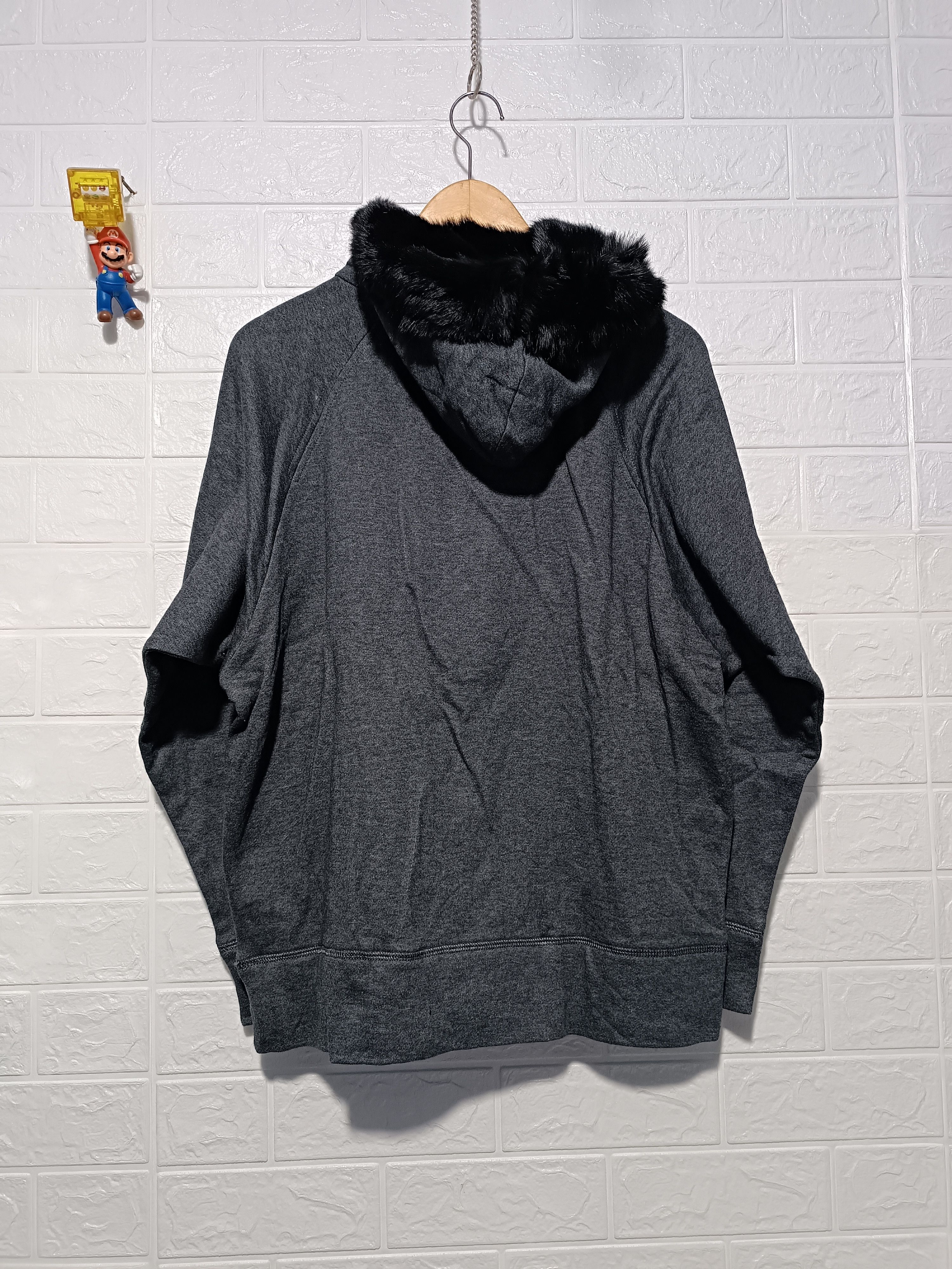 Japanese Brand Vintage Fur Hoodie Sweater Jacket Size US M / EU 48-50 / 2 - 6 Thumbnail