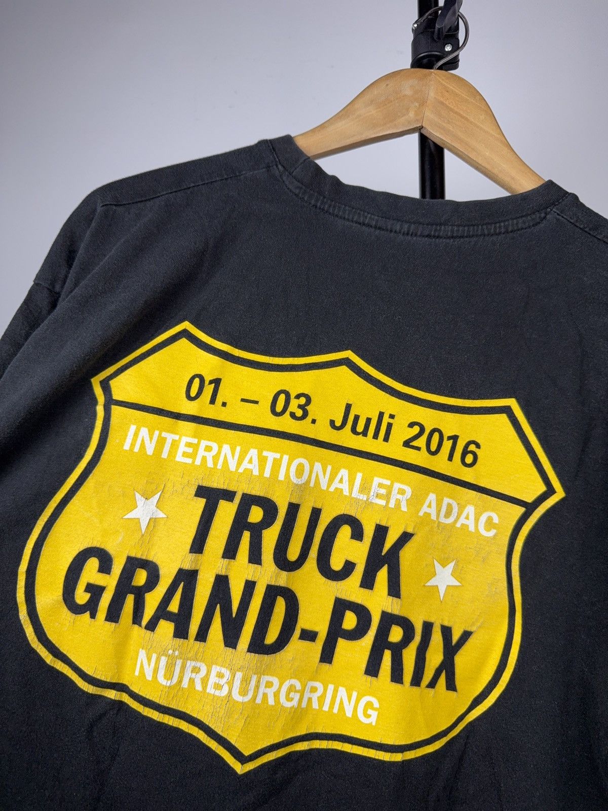 Vintage Truck Grand Prix Nurburgring 2016 MAN Racing T-Shirt Size US L / EU 52-54 / 3 - 12 Thumbnail