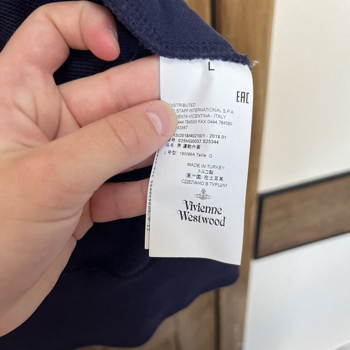 Vivienne Westwood Vivienne Westwood Hoodie Zip Up Size US L / EU 52-54 / 3 - 7 Thumbnail