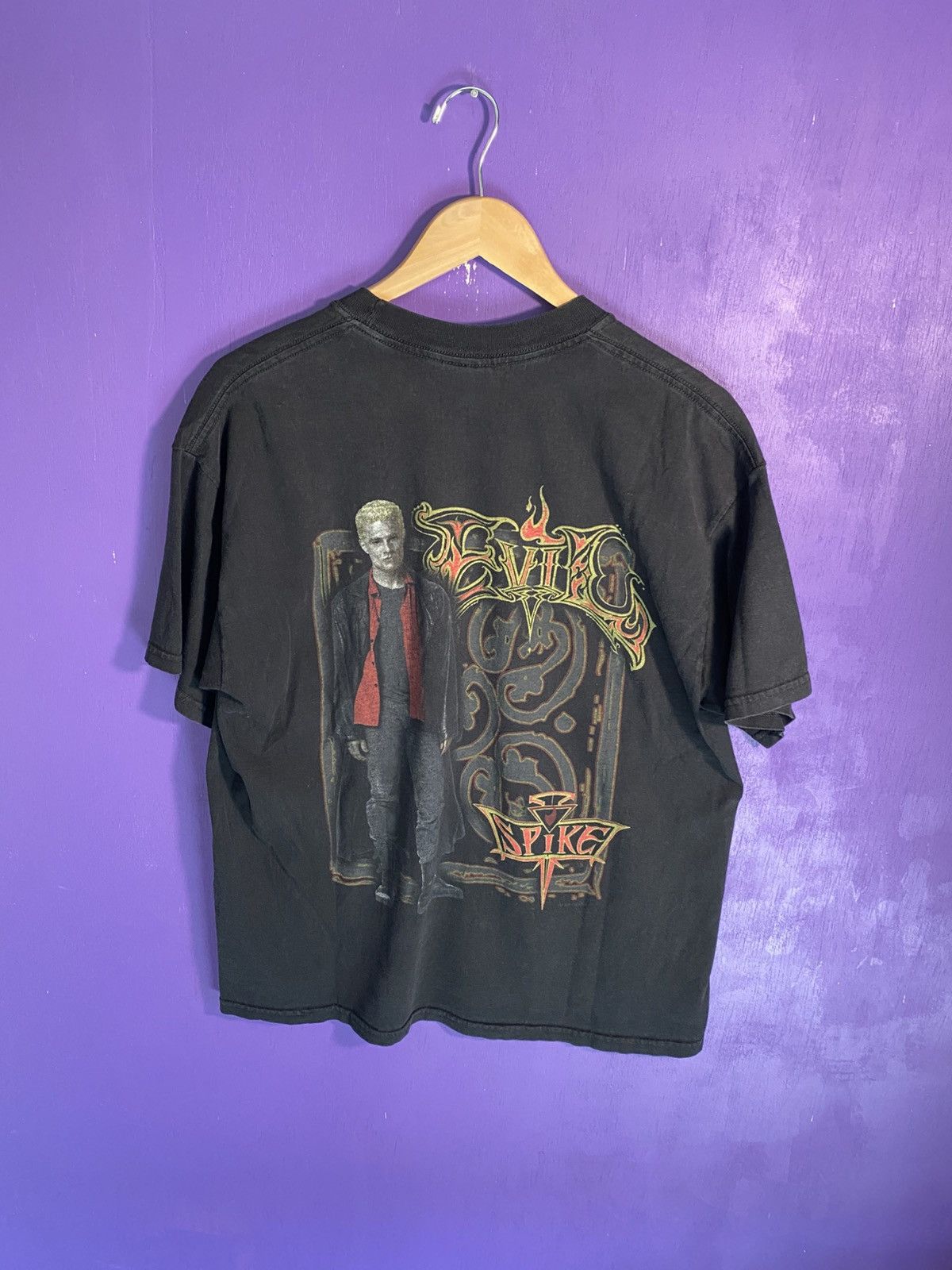 Other Vintage 00s Buffy the vampire evil spike t-shirt Size US L / EU 52-54 / 3 - 2 Thumbnail