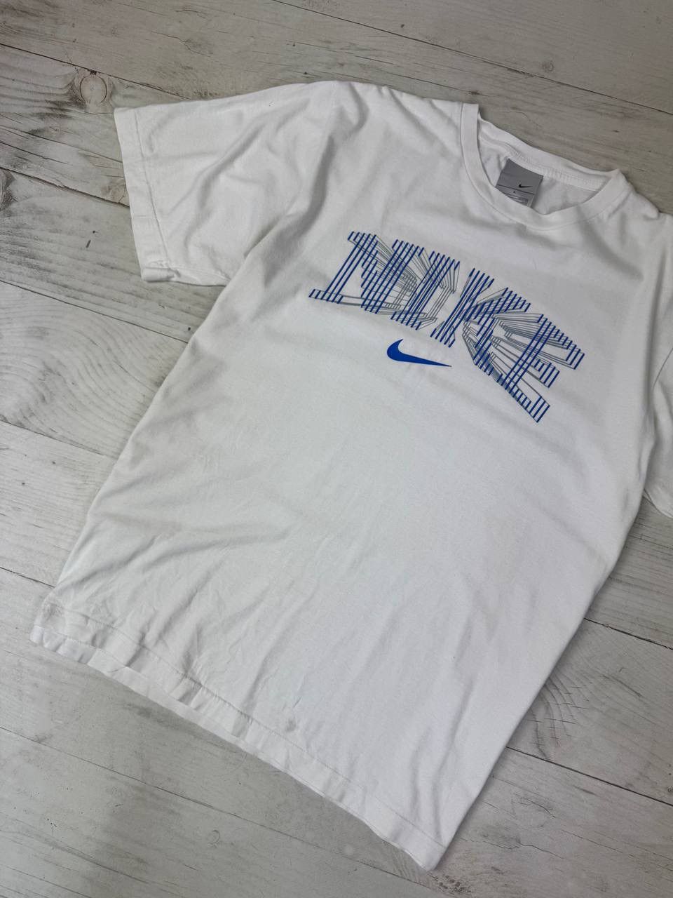 Nike Vintage Nike Big Logo Swoosh T Shirt 00s Y2K Size US L / EU 52-54 / 3 - 3 Thumbnail