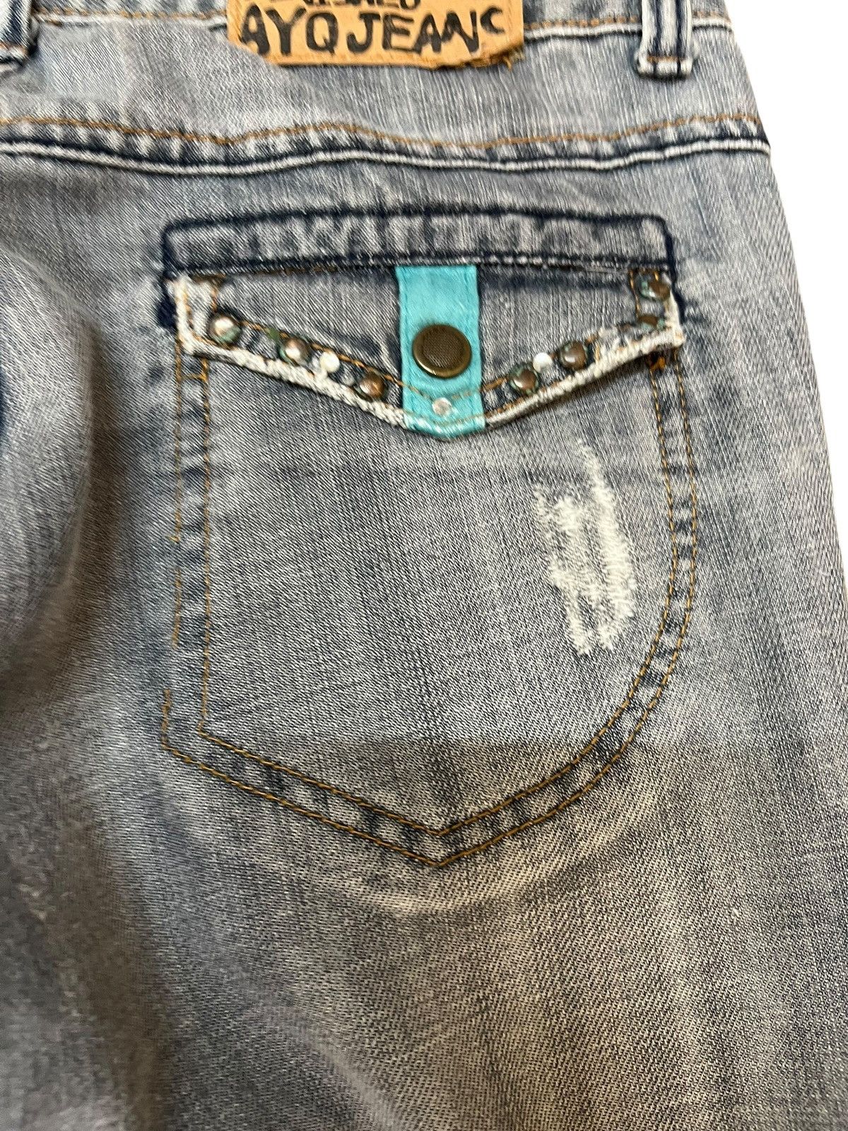 Beauty Beast × Japanese Brand Vintage Ai Yu Qi Studded Faded Distressed Denim Size US 29 - 9 Thumbnail