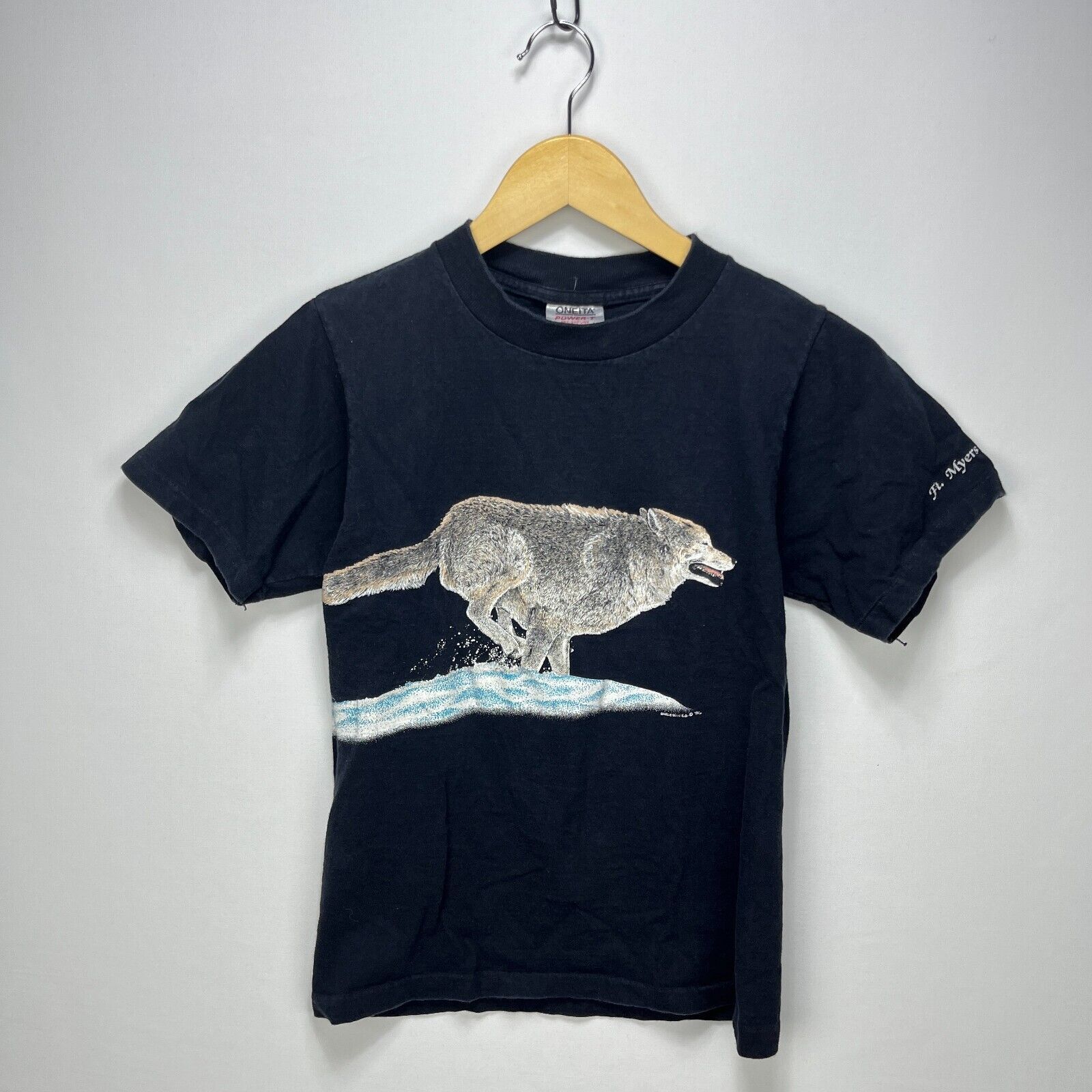 Vintage Vintage 90s Wolf Nature Animal Dog T-Shirt Small Made in USA Size US S / EU 44-46 / 1 - 1 Thumbnail
