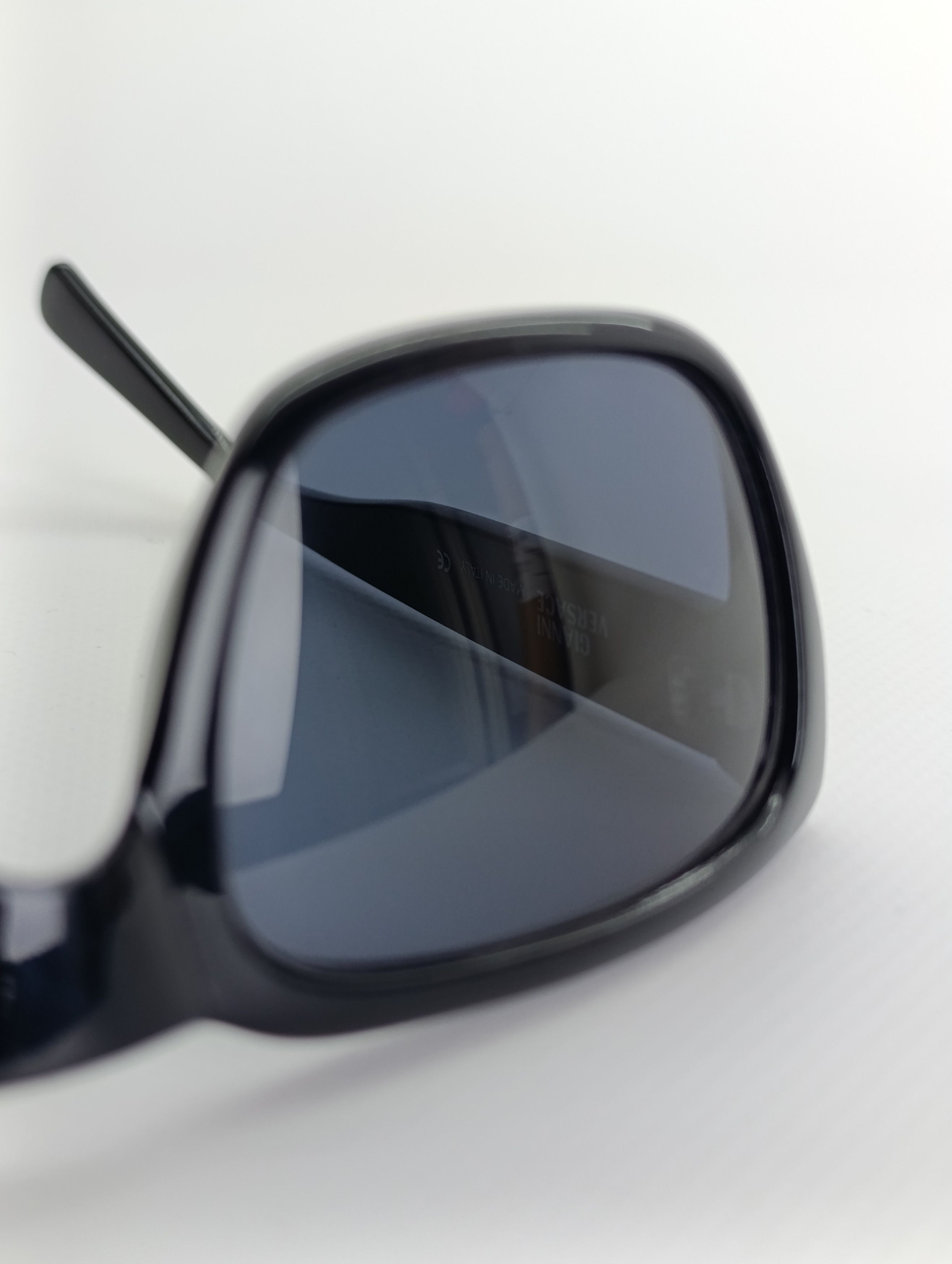 Versace GIANNI VERSACE UNISEX BLACK SUNGLASSES Size ONE SIZE - 14 Thumbnail