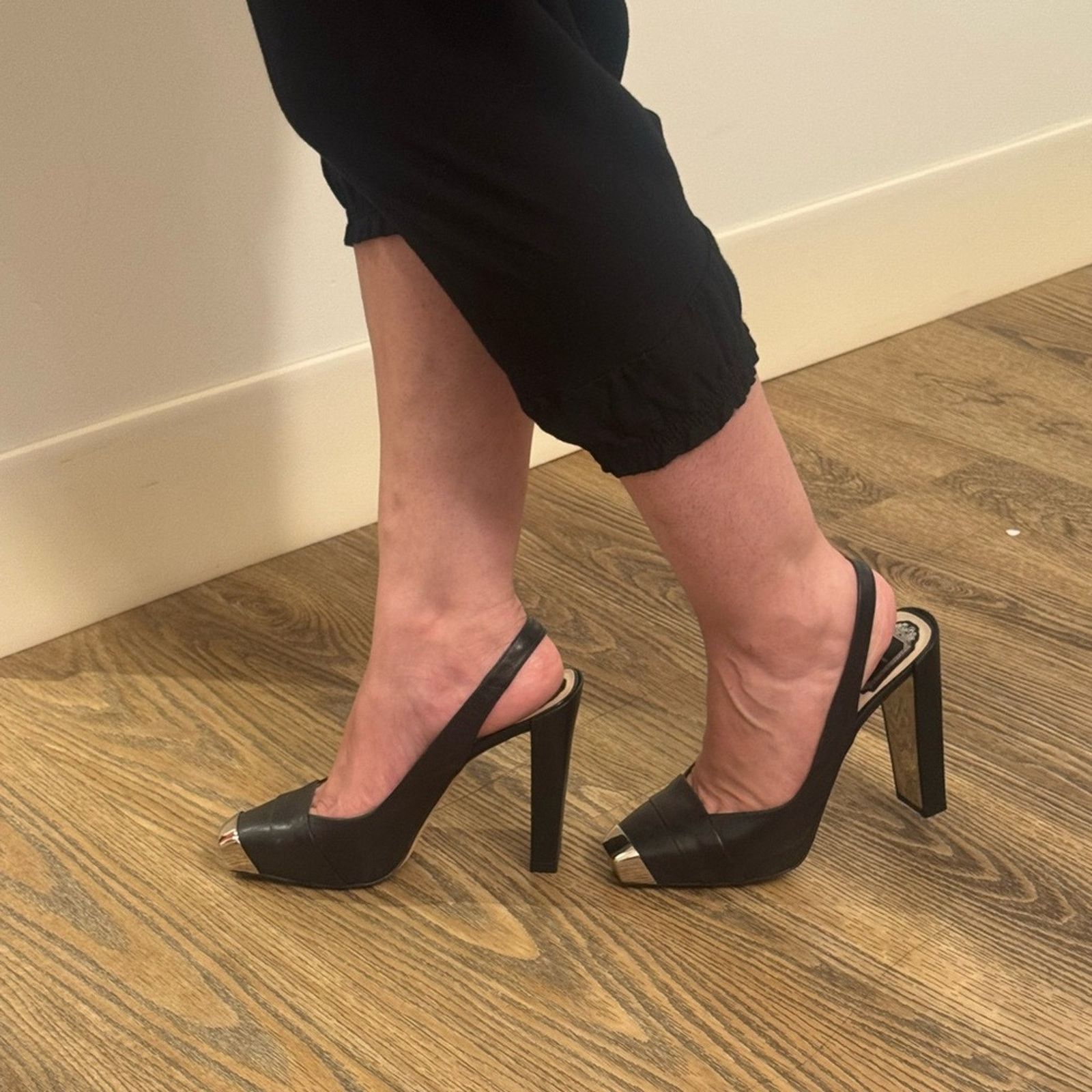 Dior Dior Heel SLINGBACK Black Leather Silver Toe Cap Pumps S 8.5 Size US 8.5 / IT 38.5 - 8 Thumbnail