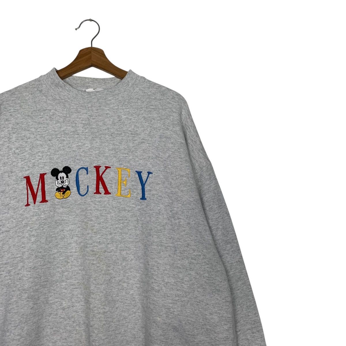 Mickey & Co. Vintage Mickey Embroidery Crewneck Sweatshirt Size US M / EU 48-50 / 2 - 5 Thumbnail