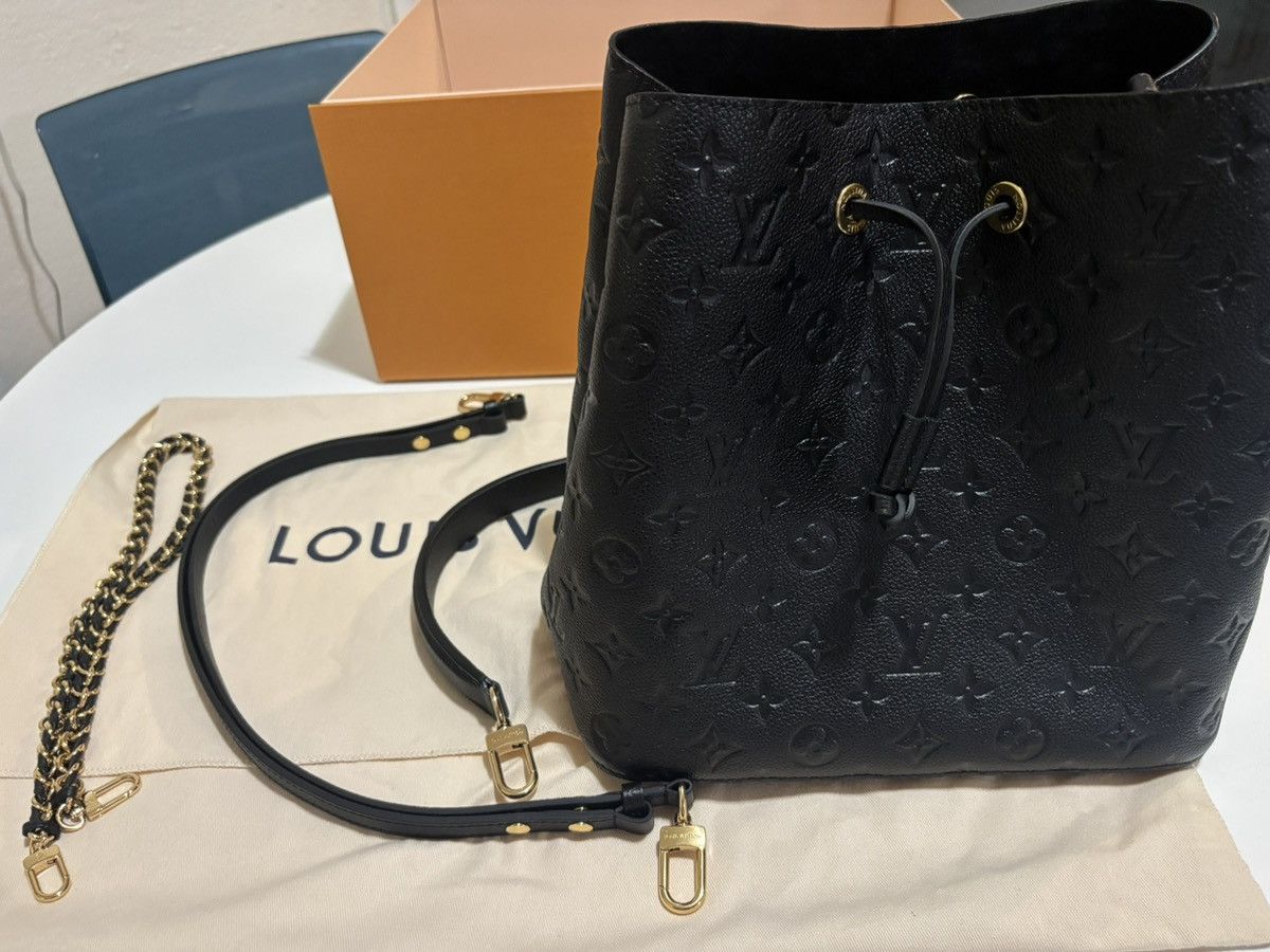 Louis Vuitton Louis Vuitton Bag hologram Size ONE SIZE - 11 Thumbnail