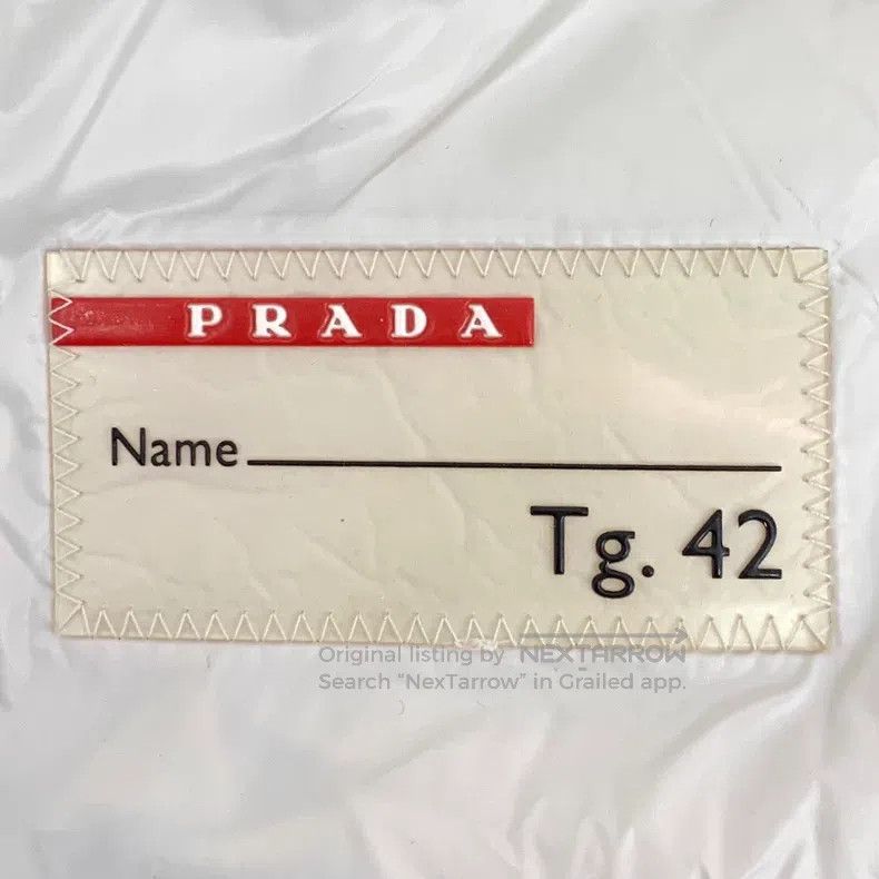 Prada Prada Blue logo triangle stand-up collar down vest Size US XS / EU 42 / 0 - 7 Thumbnail