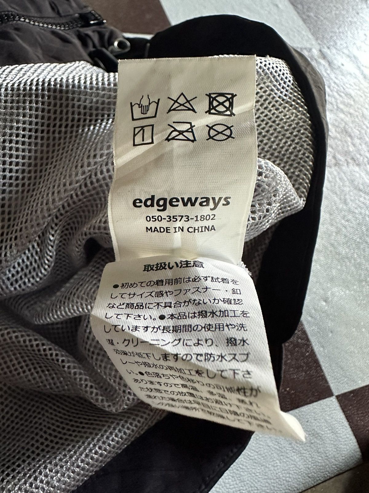 Japanese Brand Namelessage outdoor jacket hooded waterproof Size US S / EU 44-46 / 1 - 10 Thumbnail