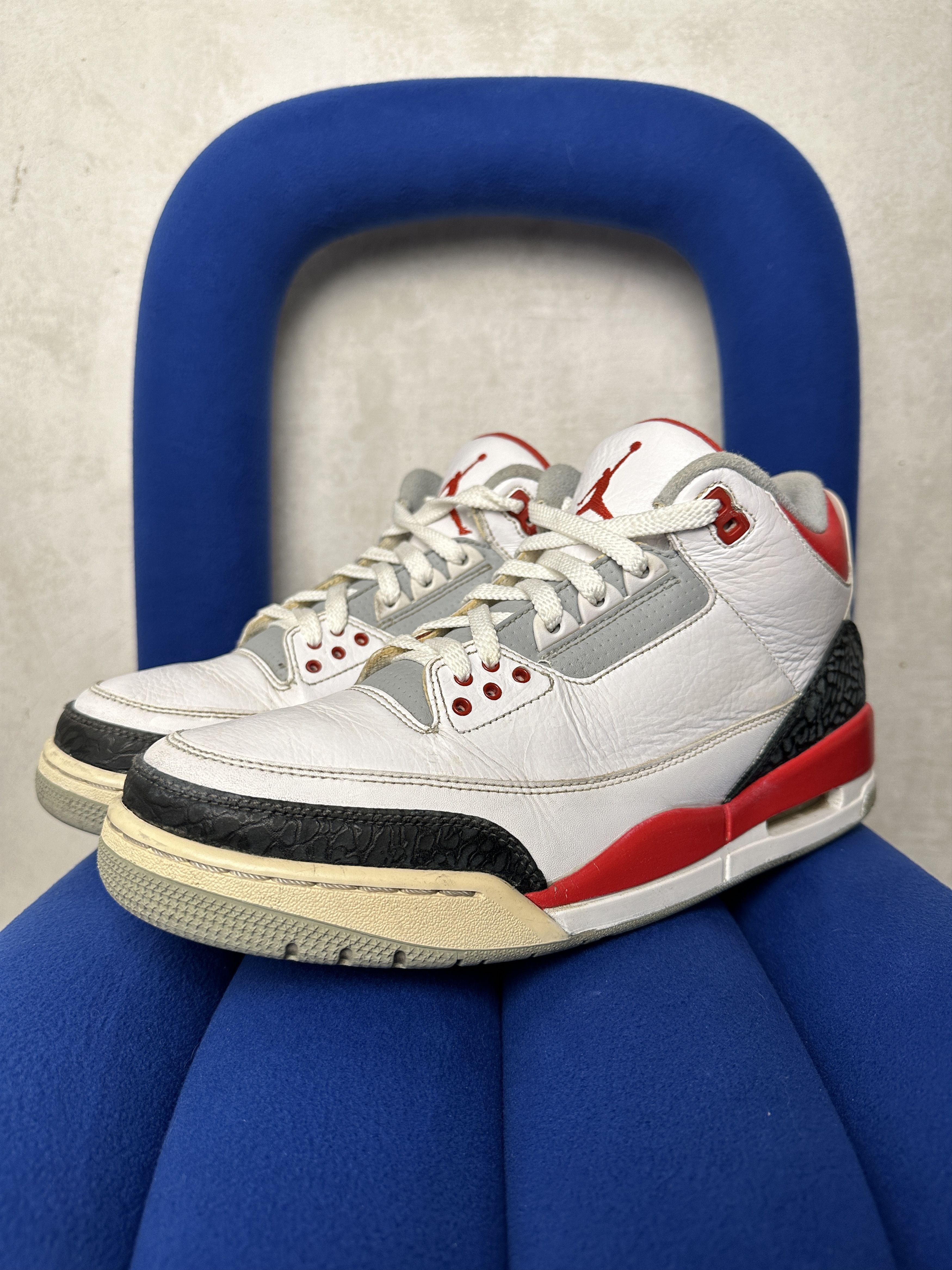 Jordan Brand Nike Air Jordan 3 Retro Fire Red (2013) Size US 10 / EU 43 - 2 Thumbnail