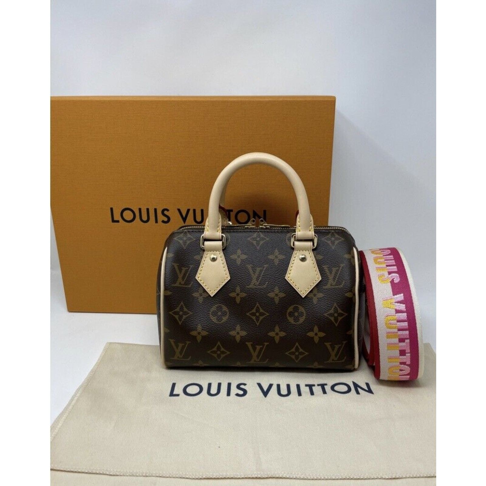 Louis Vuitton Louis Vuitton Speedy Bandouliere 20 Crossbody Fuchsia Size ONE SIZE - 6 Thumbnail