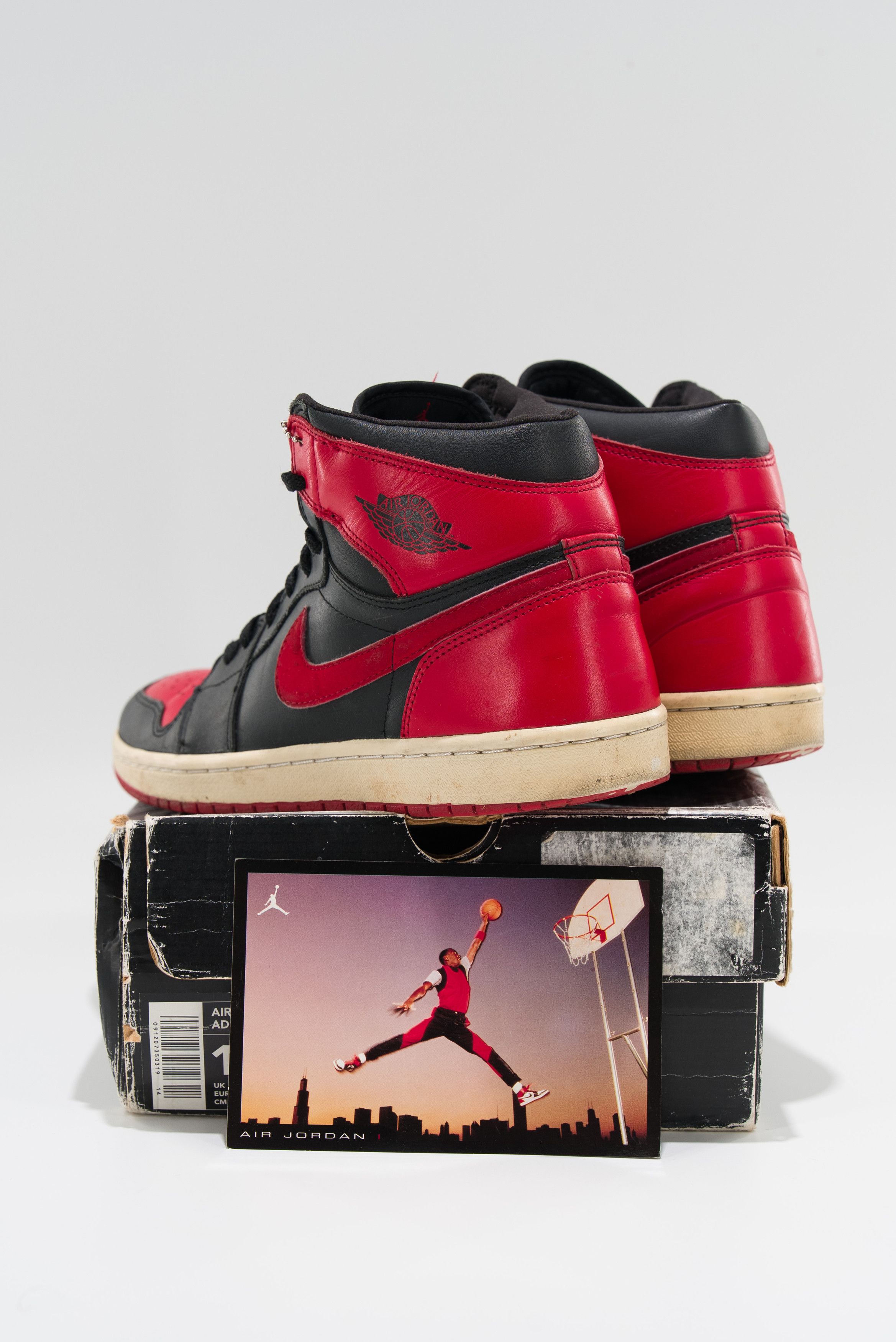 Jordan Brand Jordan 1 Retro Bred (2001) Size US 10.5 / EU 43-44 - 13 Thumbnail