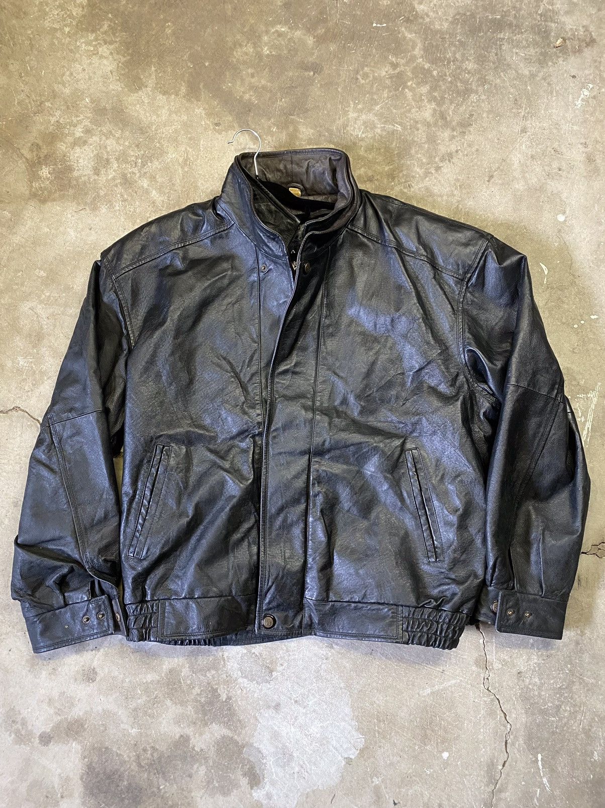 Other Leather bomber jacket paired with free Burberry scarf Size US XL / EU 56 / 4 - 2 Thumbnail