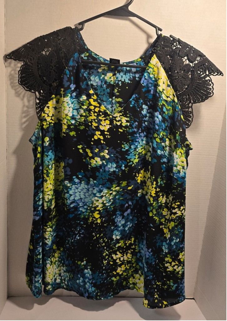 City Streets Women's blouse City Streets size 0x Size XS / US 0-2 / IT 36-38 - 1 Thumbnail
