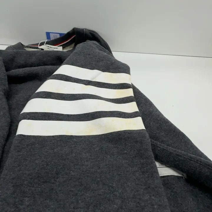 Thom Browne Thom Browne Classic Four Stripes Pullover Sweatshirt -2507 Size US M / EU 48-50 / 2 - 4 Thumbnail