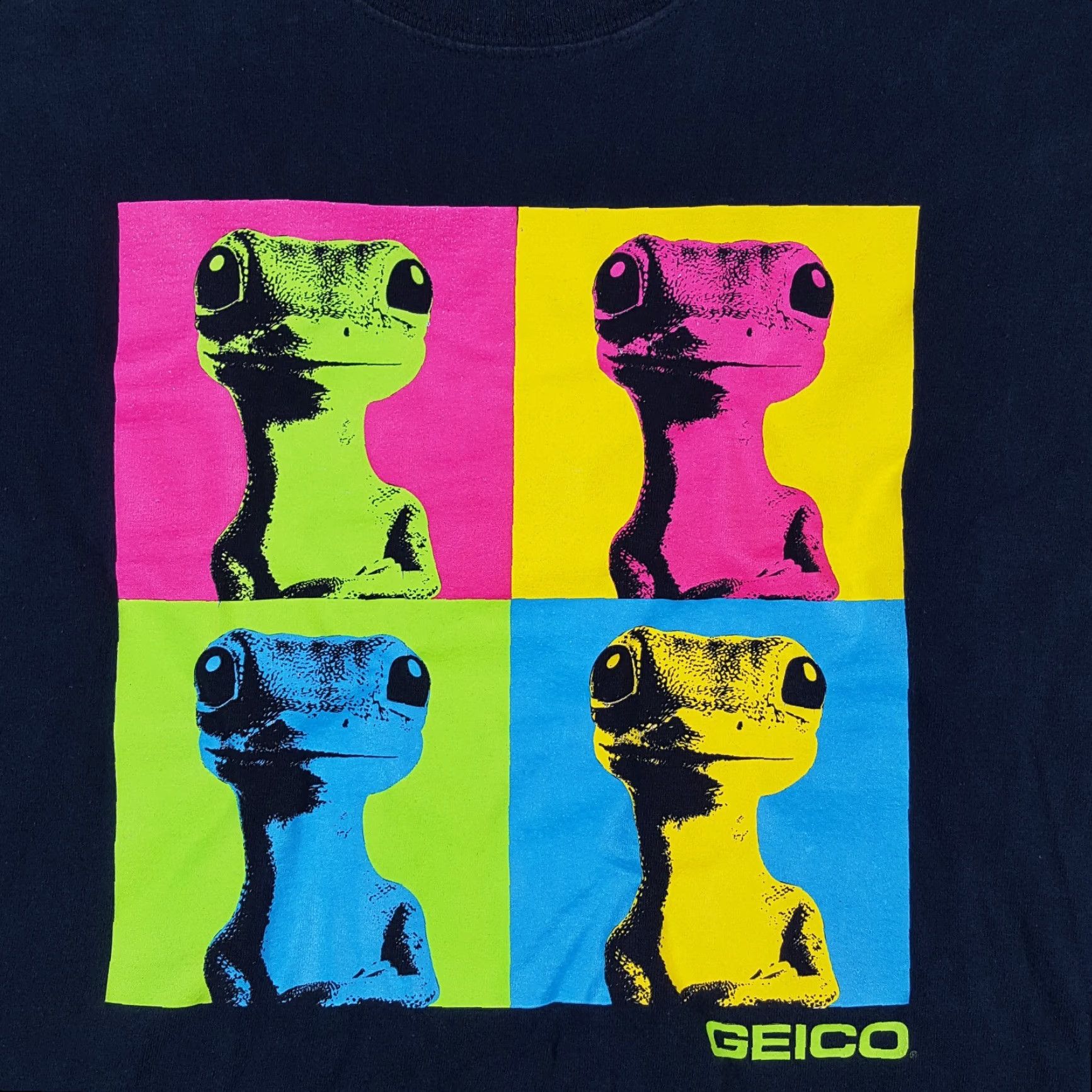 Gildan Geico Gecko Andy Warhol Pop Art Lizard Tee Men's XL Black T Shirt Retro Y2K Vintage Geico Gecko Pop Art Lizard Tee Mens XL Black T-Shirt Size US XL / EU 56 / 4 - 3 Thumbnail